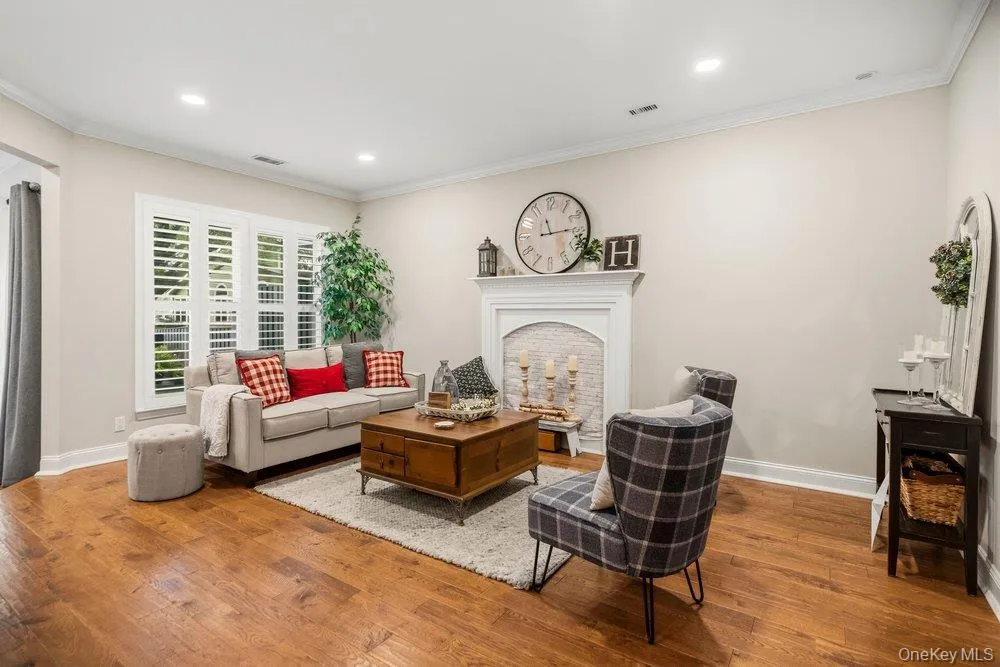 840 Birchwood Park Drive, Brookhaven, NY, 3 Bedrooms Bedrooms, 9 Rooms Rooms,2 BathroomsBathrooms,Residential,For Rent,Birchwood Park,0,1052209 840 Birchwood Park Drive, Brookhaven, NY, 3 Bedrooms Bedrooms, 9 Rooms Rooms,2 BathroomsBathrooms,Residential,For Rent,Birchwood Park,0,1052209