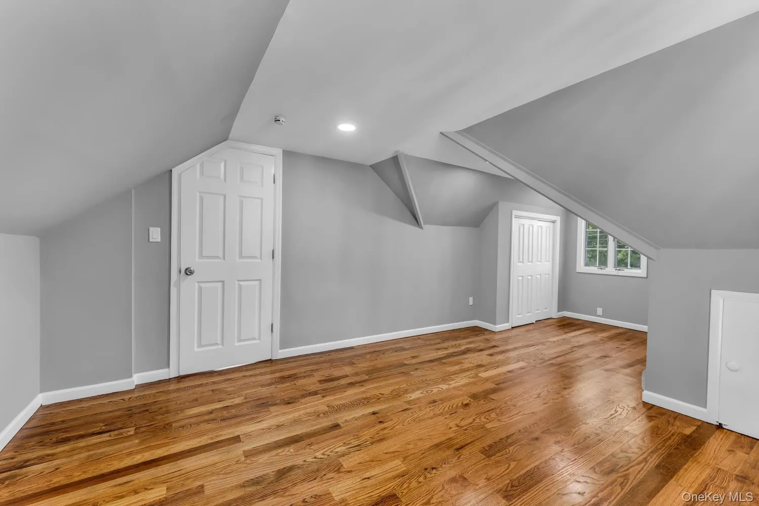 26 Shelley Place, Huntington, NY, 4 Bedrooms Bedrooms, 6 Rooms Rooms,2 BathroomsBathrooms,Residential,For Rent,Shelley,0,1052216 26 Shelley Place, Huntington, NY, 4 Bedrooms Bedrooms, 6 Rooms Rooms,2 BathroomsBathrooms,Residential,For Rent,Shelley,0,1052216