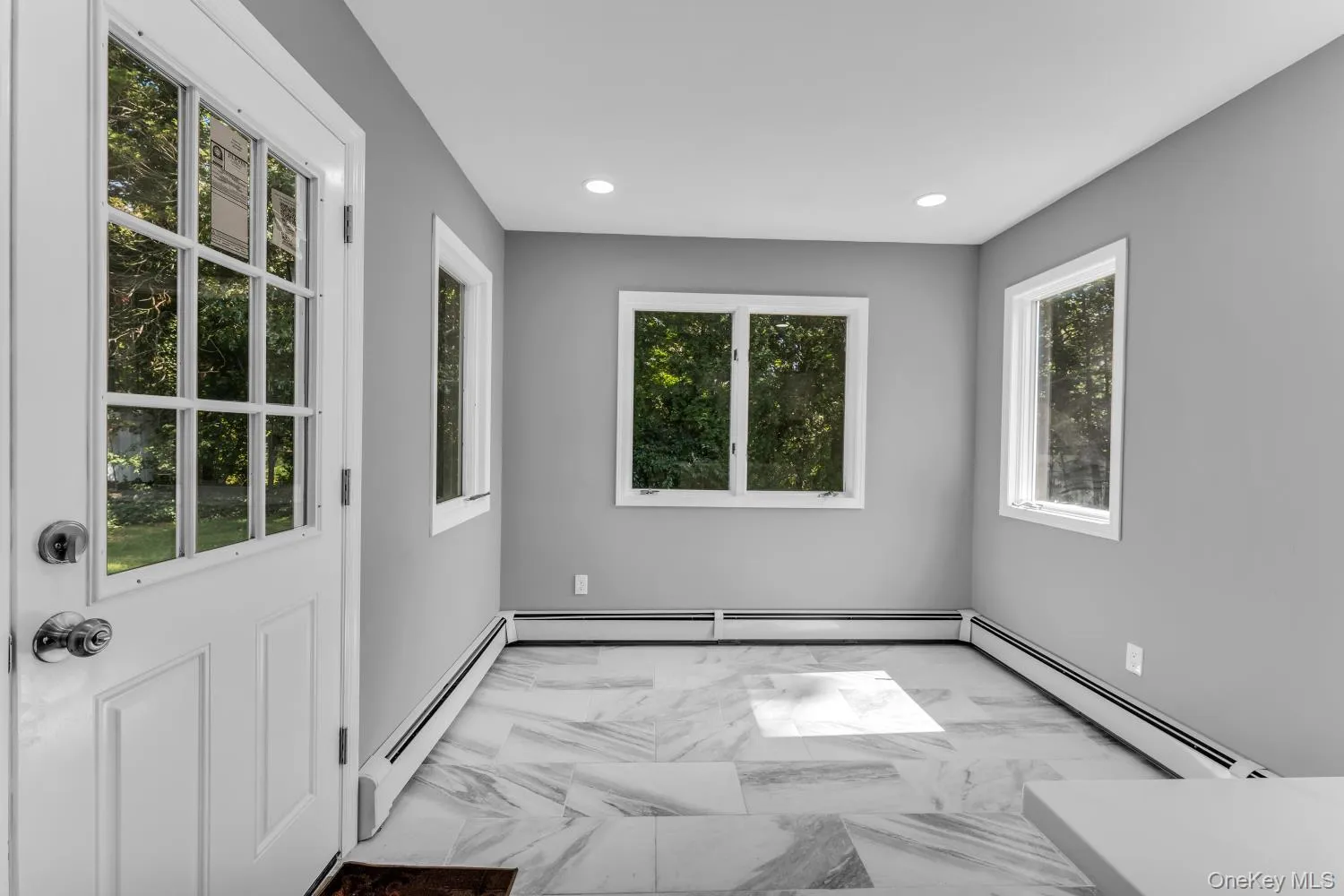 26 Shelley Place, Huntington, NY, 4 Bedrooms Bedrooms, 6 Rooms Rooms,2 BathroomsBathrooms,Residential,For Rent,Shelley,0,1052216 26 Shelley Place, Huntington, NY, 4 Bedrooms Bedrooms, 6 Rooms Rooms,2 BathroomsBathrooms,Residential,For Rent,Shelley,0,1052216