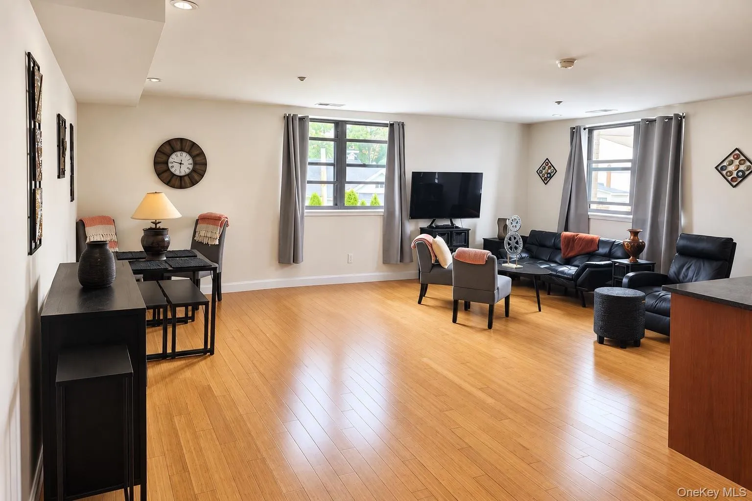 73 Spring Street, Ossining, NY, 1 Bedroom Bedrooms, 4 Rooms Rooms,1 BathroomBathrooms,Residential,For Rent,Spring,0,1052224 73 Spring Street, Ossining, NY, 1 Bedroom Bedrooms, 4 Rooms Rooms,1 BathroomBathrooms,Residential,For Rent,Spring,0,1052224