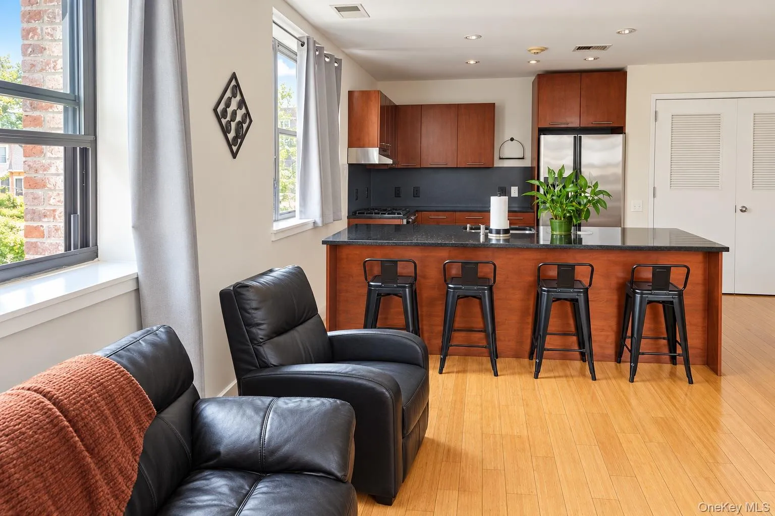 73 Spring Street, Ossining, NY, 1 Bedroom Bedrooms, 4 Rooms Rooms,1 BathroomBathrooms,Residential,For Rent,Spring,0,1052224 73 Spring Street, Ossining, NY, 1 Bedroom Bedrooms, 4 Rooms Rooms,1 BathroomBathrooms,Residential,For Rent,Spring,0,1052224