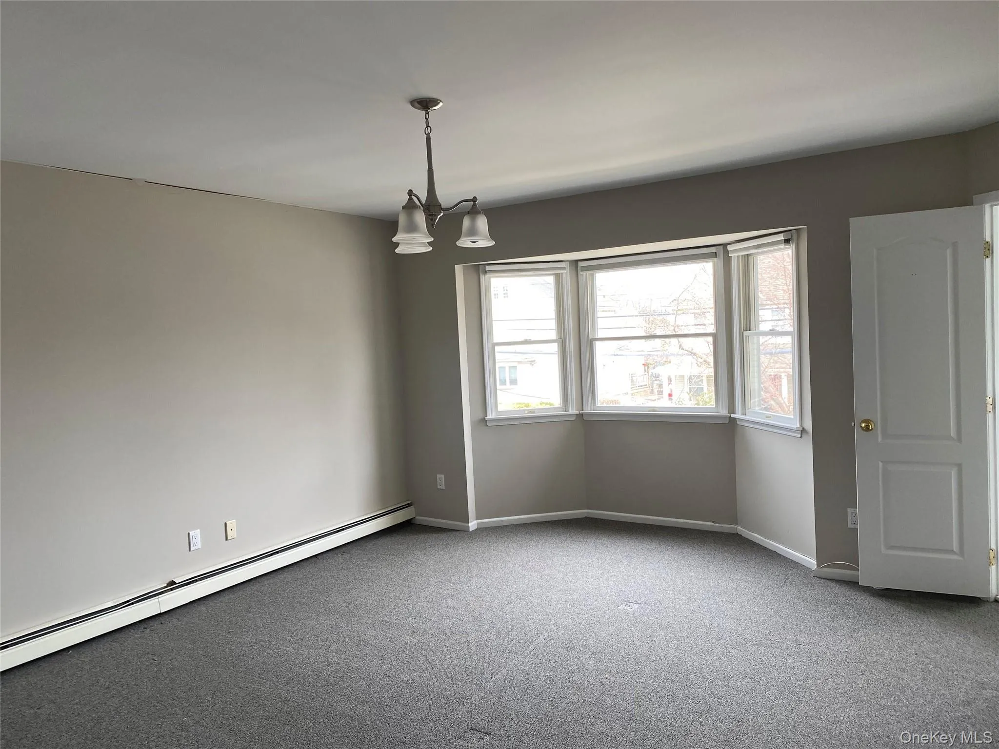 239 Cleveland Avenue, Hempstead, NY, 3 Bedrooms Bedrooms, 7 Rooms Rooms,2 BathroomsBathrooms,Residential Lease,For Rent,Cleveland,0,1052234 239 Cleveland Avenue, Hempstead, NY, 3 Bedrooms Bedrooms, 7 Rooms Rooms,2 BathroomsBathrooms,Residential Lease,For Rent,Cleveland,0,1052234