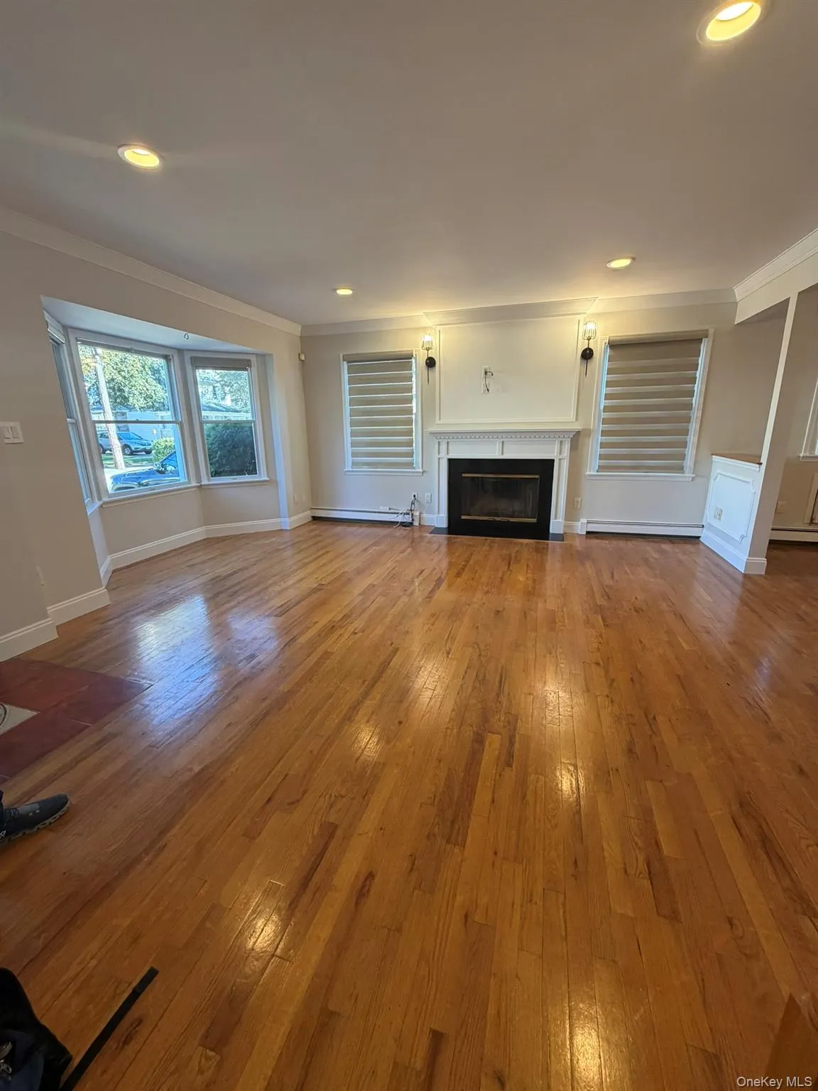 239 Cleveland Avenue, Hempstead, NY, 3 Bedrooms Bedrooms, 7 Rooms Rooms,2 BathroomsBathrooms,Residential Lease,For Rent,Cleveland,0,1052234 239 Cleveland Avenue, Hempstead, NY, 3 Bedrooms Bedrooms, 7 Rooms Rooms,2 BathroomsBathrooms,Residential Lease,For Rent,Cleveland,0,1052234