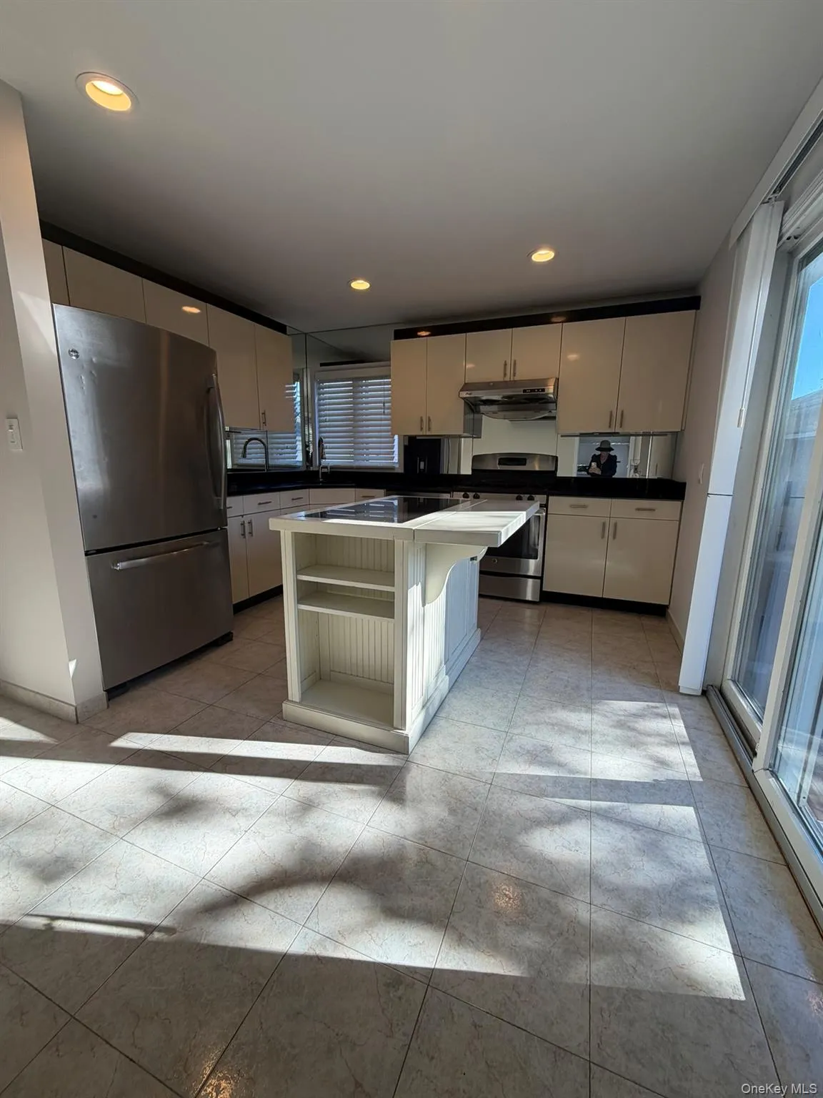 239 Cleveland Avenue, Hempstead, NY, 3 Bedrooms Bedrooms, 7 Rooms Rooms,2 BathroomsBathrooms,Residential Lease,For Rent,Cleveland,0,1052234 239 Cleveland Avenue, Hempstead, NY, 3 Bedrooms Bedrooms, 7 Rooms Rooms,2 BathroomsBathrooms,Residential Lease,For Rent,Cleveland,0,1052234