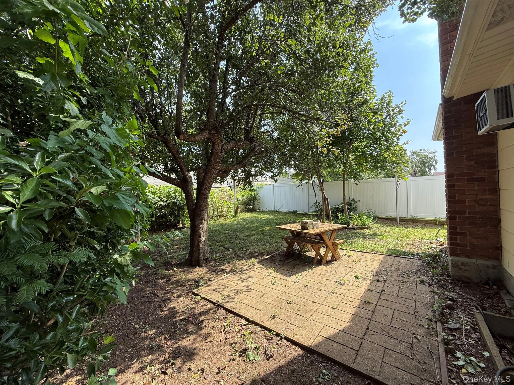 260 8th Street, Oyster Bay, NY, 3 Bedrooms Bedrooms, 6 Rooms Rooms,1 BathroomBathrooms,Residential,For Rent,8th,0,1052238 260 8th Street, Oyster Bay, NY, 3 Bedrooms Bedrooms, 6 Rooms Rooms,1 BathroomBathrooms,Residential,For Rent,8th,0,1052238
