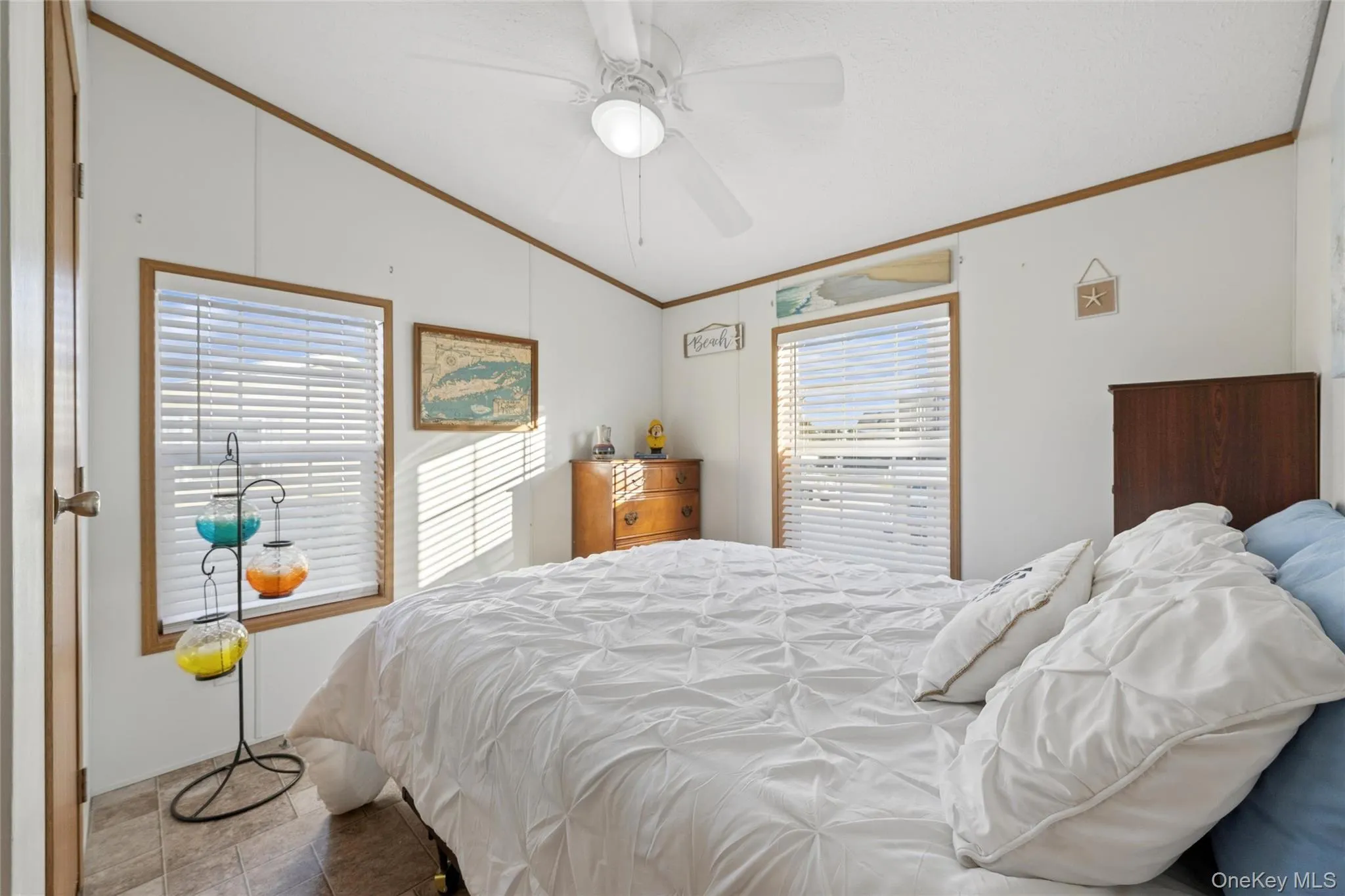 53 Crassen Boulevard, East Hampton, NY, 3 Bedrooms Bedrooms, 6 Rooms Rooms,2 BathroomsBathrooms,Residential,For Rent,Crassen,0,1052242 53 Crassen Boulevard, East Hampton, NY, 3 Bedrooms Bedrooms, 6 Rooms Rooms,2 BathroomsBathrooms,Residential,For Rent,Crassen,0,1052242