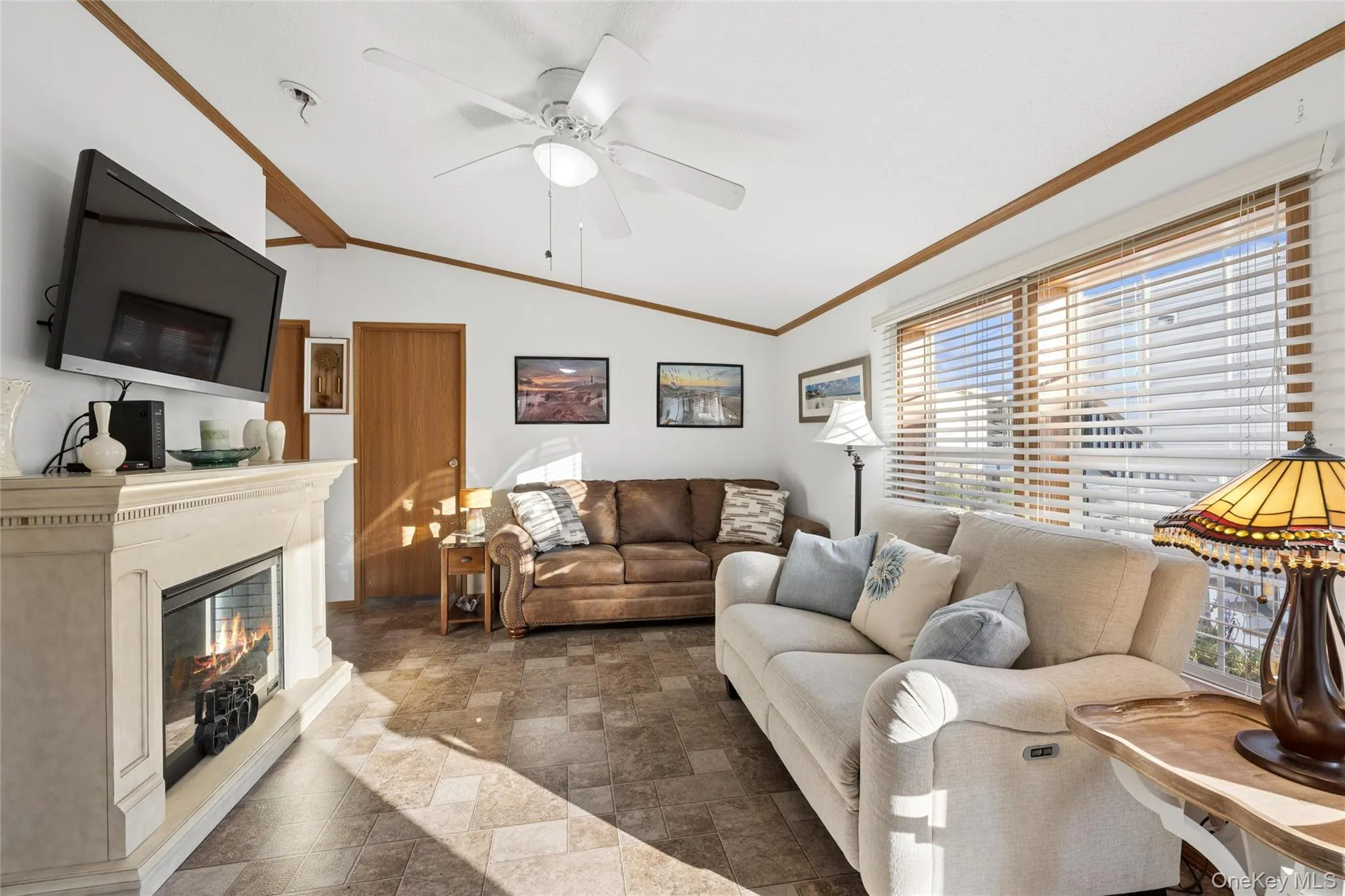 53 Crassen Boulevard, East Hampton, NY, 3 Bedrooms Bedrooms, 6 Rooms Rooms,2 BathroomsBathrooms,Residential,For Rent,Crassen,0,1052242 53 Crassen Boulevard, East Hampton, NY, 3 Bedrooms Bedrooms, 6 Rooms Rooms,2 BathroomsBathrooms,Residential,For Rent,Crassen,0,1052242