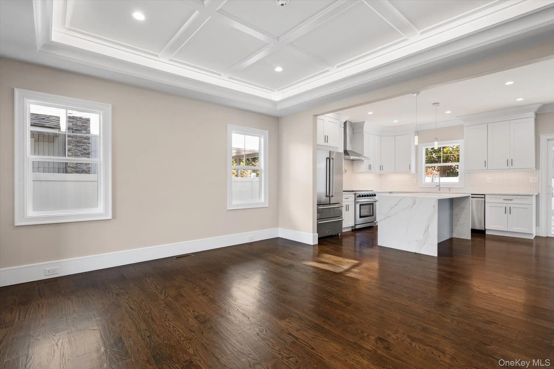 183 Park Lane, Oyster Bay, NY, 5 Bedrooms Bedrooms, 10 Rooms Rooms,3 BathroomsBathrooms,Residential,For Rent,Park,0,1052243 183 Park Lane, Oyster Bay, NY, 5 Bedrooms Bedrooms, 10 Rooms Rooms,3 BathroomsBathrooms,Residential,For Rent,Park,0,1052243