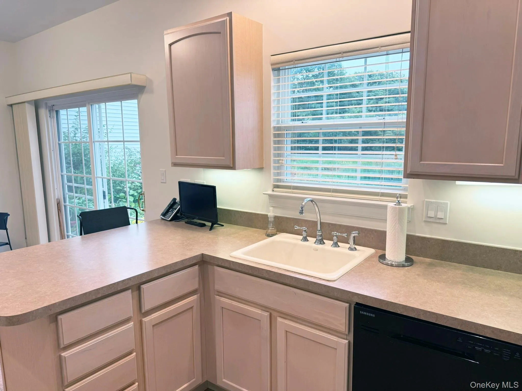 3704 Amen Corner, Riverhead, NY, 2 Bedrooms Bedrooms, 6 Rooms Rooms,2 BathroomsBathrooms,Residential,For Rent,Amen,0,1052244 3704 Amen Corner, Riverhead, NY, 2 Bedrooms Bedrooms, 6 Rooms Rooms,2 BathroomsBathrooms,Residential,For Rent,Amen,0,1052244