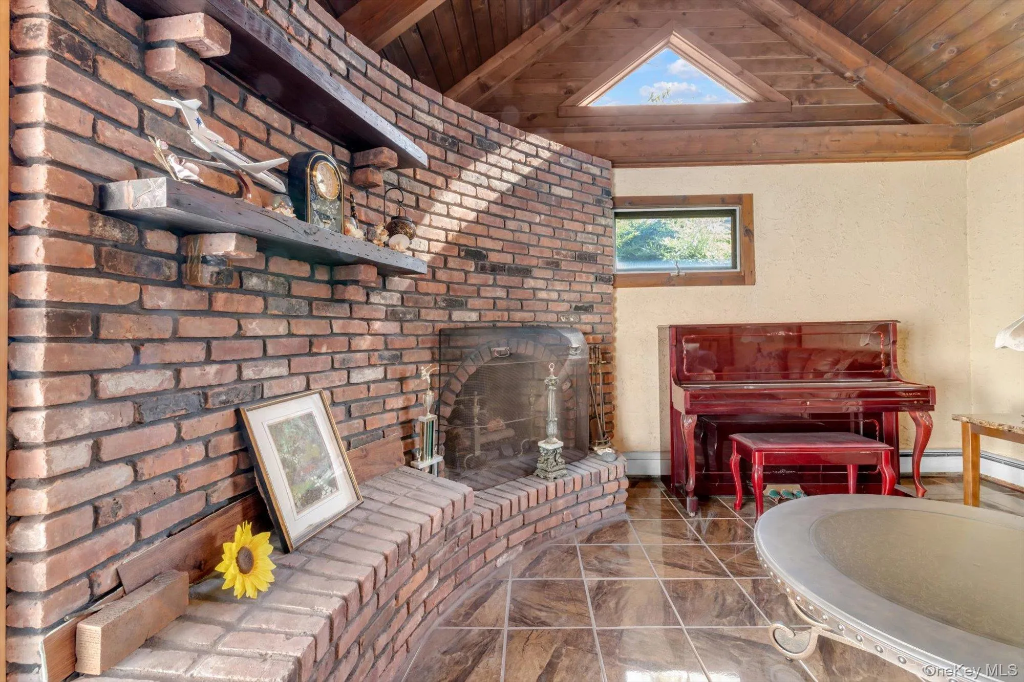 364 State Street, Long Beach, NY, 4 Bedrooms Bedrooms, 8 Rooms Rooms,2 BathroomsBathrooms,Residential,For Rent,State,0,1052248 364 State Street, Long Beach, NY, 4 Bedrooms Bedrooms, 8 Rooms Rooms,2 BathroomsBathrooms,Residential,For Rent,State,0,1052248
