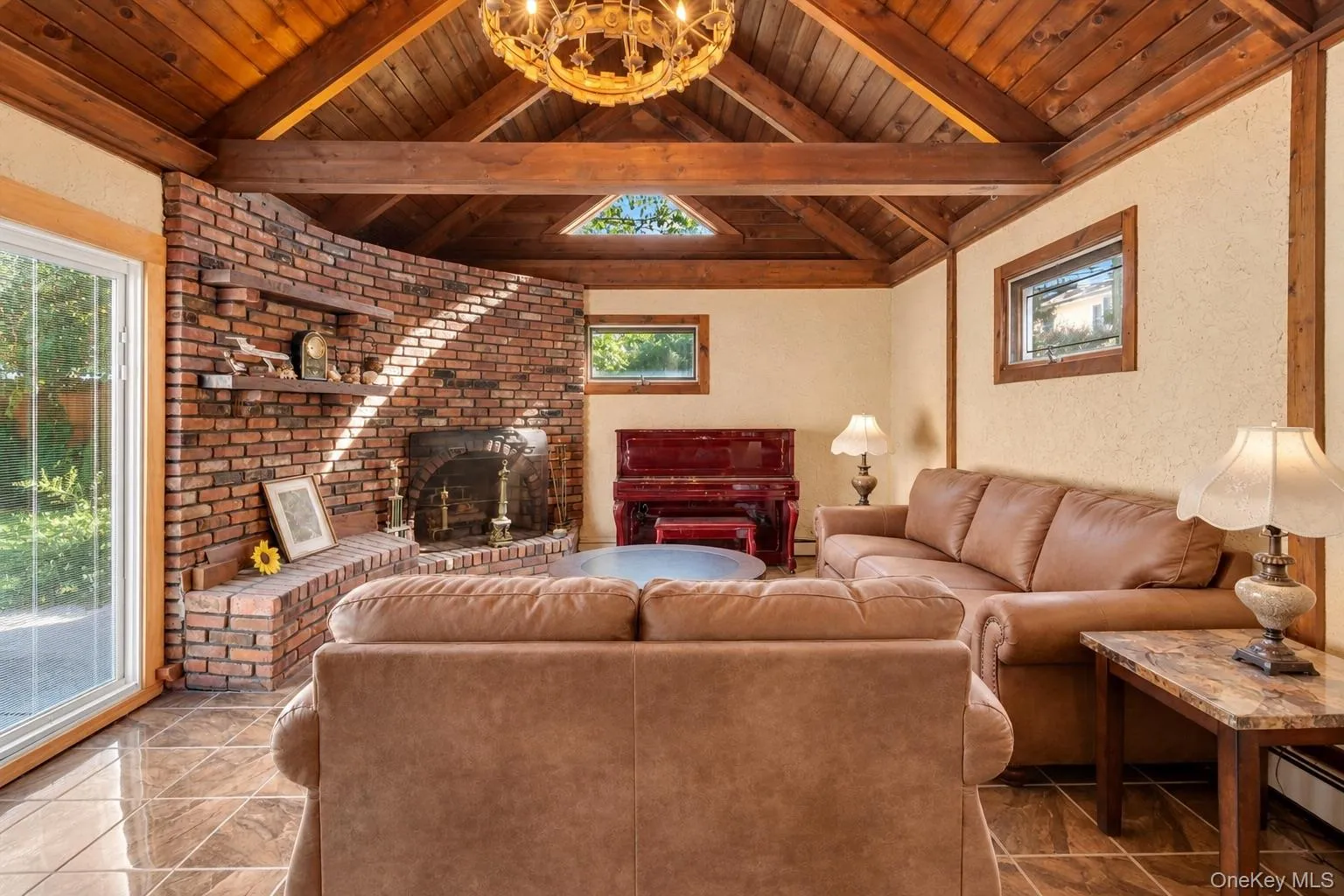 364 State Street, Long Beach, NY, 4 Bedrooms Bedrooms, 8 Rooms Rooms,2 BathroomsBathrooms,Residential,For Rent,State,0,1052248 364 State Street, Long Beach, NY, 4 Bedrooms Bedrooms, 8 Rooms Rooms,2 BathroomsBathrooms,Residential,For Rent,State,0,1052248
