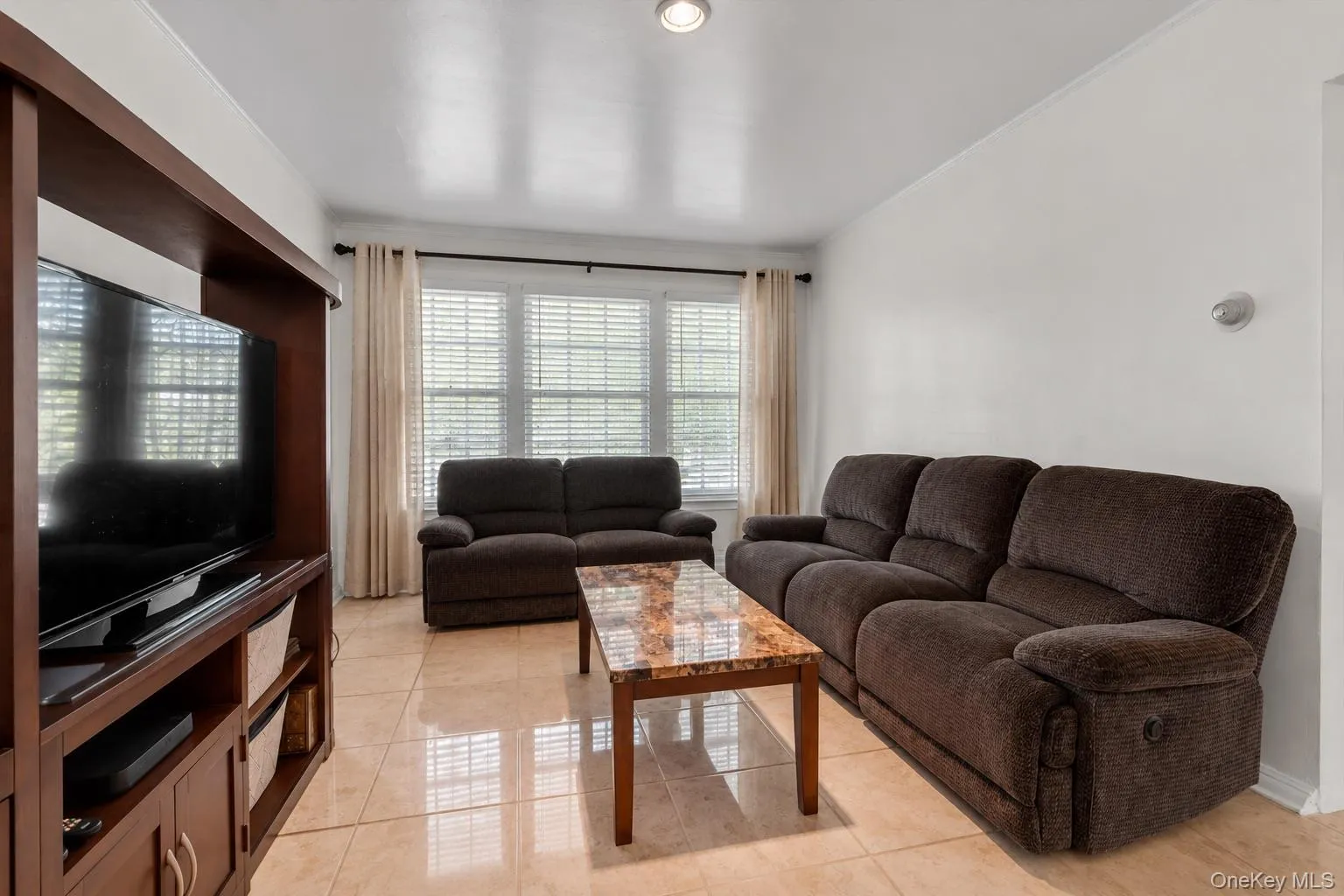 364 State Street, Long Beach, NY, 4 Bedrooms Bedrooms, 8 Rooms Rooms,2 BathroomsBathrooms,Residential,For Rent,State,0,1052248 364 State Street, Long Beach, NY, 4 Bedrooms Bedrooms, 8 Rooms Rooms,2 BathroomsBathrooms,Residential,For Rent,State,0,1052248