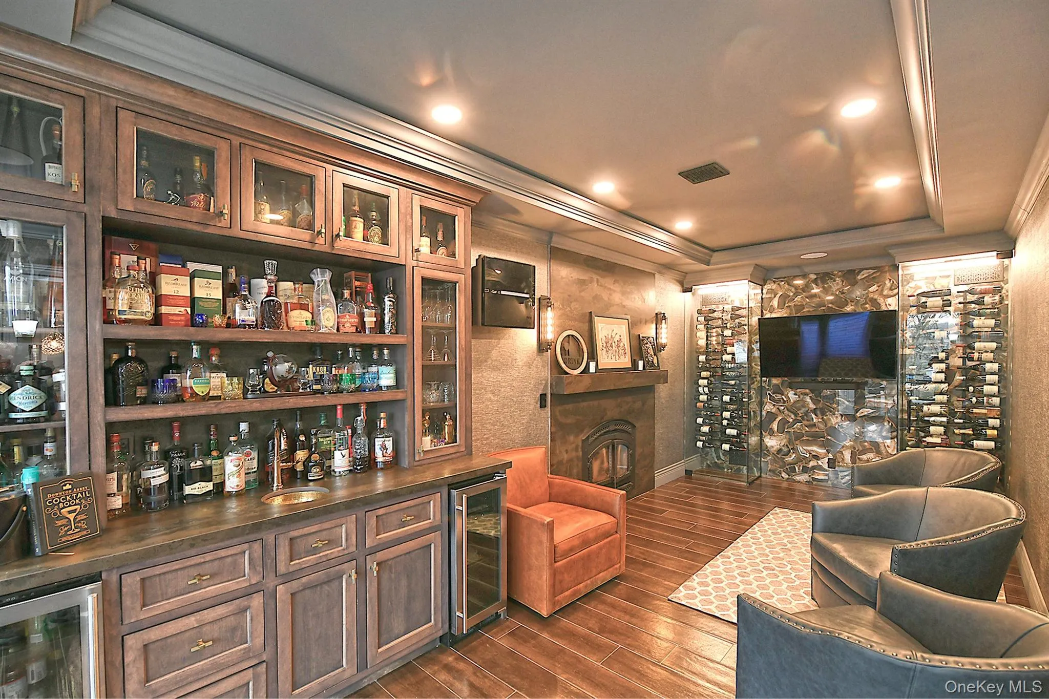 10 Yardley Drive, Huntington, NY, 5 Bedrooms Bedrooms, 11 Rooms Rooms,4 BathroomsBathrooms,Residential,For Rent,Yardley,0,1052249 10 Yardley Drive, Huntington, NY, 5 Bedrooms Bedrooms, 11 Rooms Rooms,4 BathroomsBathrooms,Residential,For Rent,Yardley,0,1052249