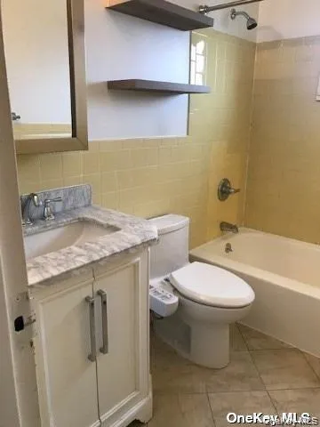212-01 41 Avenue, New York, NY, 3 Bedrooms Bedrooms, 7 Rooms Rooms,2 BathroomsBathrooms,Residential Lease,For Rent,41 Avenue,0,1052251 212-01 41 Avenue, New York, NY, 3 Bedrooms Bedrooms, 7 Rooms Rooms,2 BathroomsBathrooms,Residential Lease,For Rent,41 Avenue,0,1052251