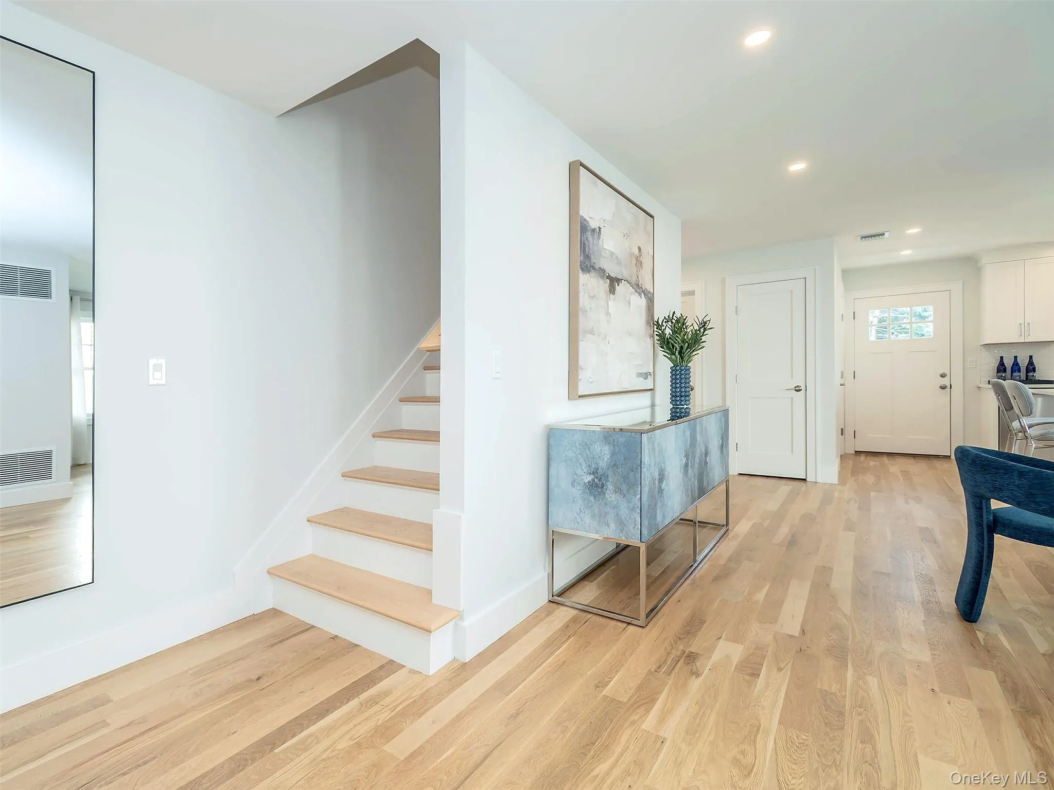 59 Edgewood Road, North Hempstead, NY, 3 Bedrooms Bedrooms, 6 Rooms Rooms,3 BathroomsBathrooms,Residential Lease,For Rent,Edgewood,0,1052256 59 Edgewood Road, North Hempstead, NY, 3 Bedrooms Bedrooms, 6 Rooms Rooms,3 BathroomsBathrooms,Residential Lease,For Rent,Edgewood,0,1052256