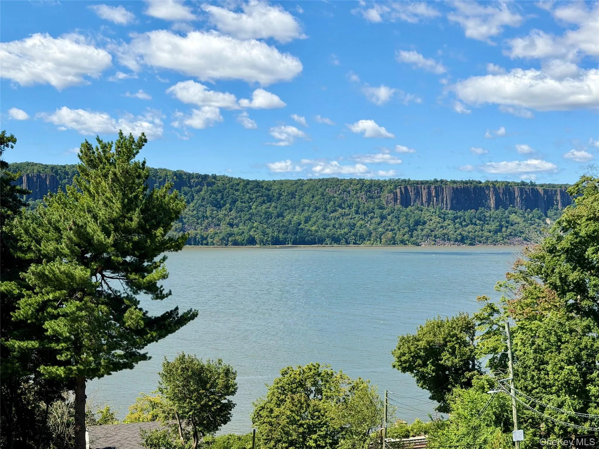 1 Hawley Terrace, Yonkers, NY, 2 Bedrooms Bedrooms, 4 Rooms Rooms,1 BathroomBathrooms,Residential,For Rent,Hawley,0,1052258 1 Hawley Terrace, Yonkers, NY, 2 Bedrooms Bedrooms, 4 Rooms Rooms,1 BathroomBathrooms,Residential,For Rent,Hawley,0,1052258