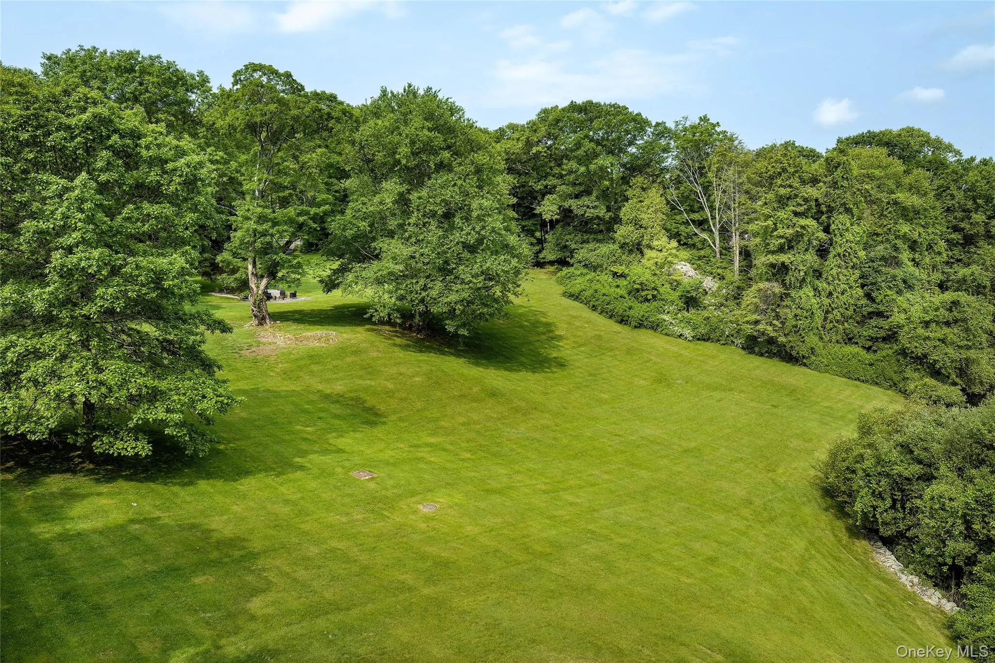 2125 Quaker Ridge Road, Cortlandt, NY, 6 Bedrooms Bedrooms, 16 Rooms Rooms,4 BathroomsBathrooms,Residential,For Rent,Quaker Ridge,0,1052259 2125 Quaker Ridge Road, Cortlandt, NY, 6 Bedrooms Bedrooms, 16 Rooms Rooms,4 BathroomsBathrooms,Residential,For Rent,Quaker Ridge,0,1052259