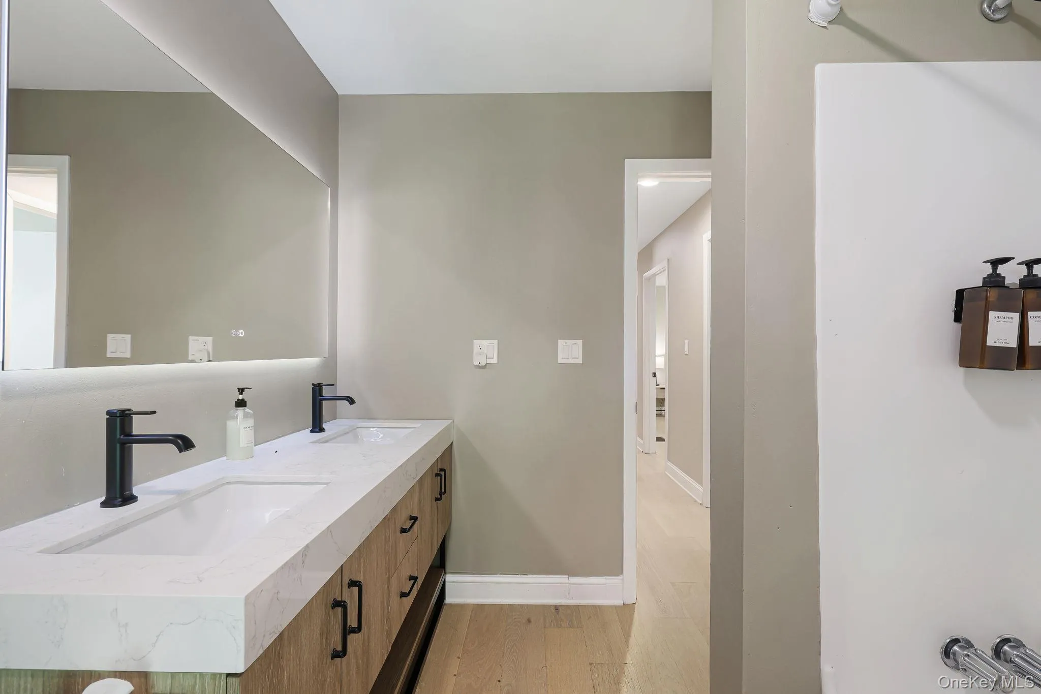 22 Lacatena Road, Shawangunk, NY, 5 Bedrooms Bedrooms, 18 Rooms Rooms,4 BathroomsBathrooms,Residential,For Rent,Lacatena,0,1052266 22 Lacatena Road, Shawangunk, NY, 5 Bedrooms Bedrooms, 18 Rooms Rooms,4 BathroomsBathrooms,Residential,For Rent,Lacatena,0,1052266