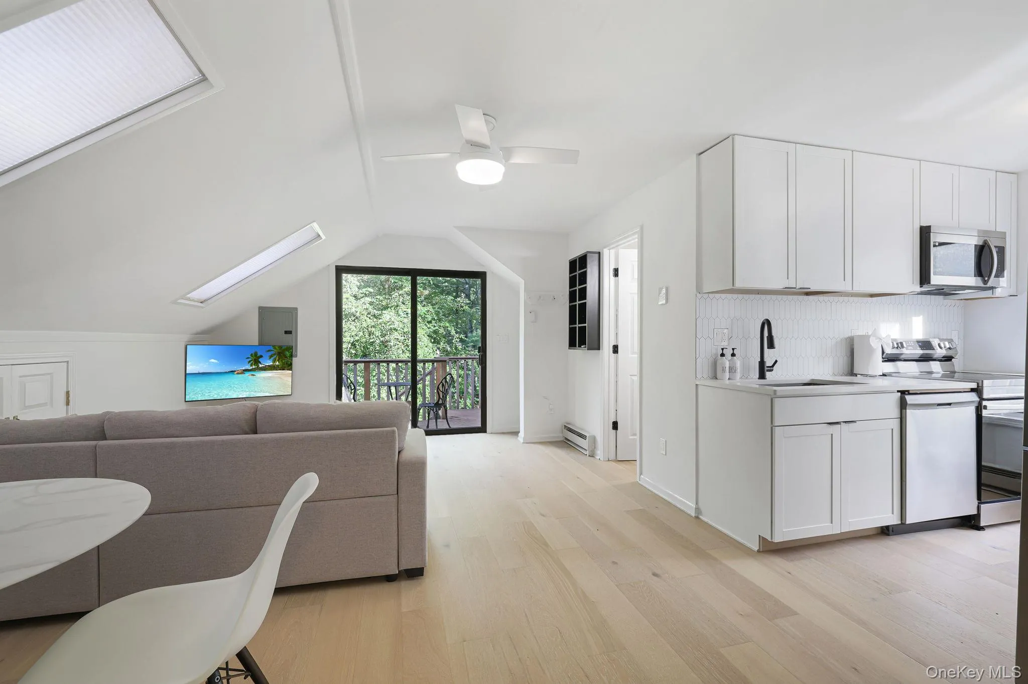 22 Lacatena Road, Shawangunk, NY, 5 Bedrooms Bedrooms, 18 Rooms Rooms,4 BathroomsBathrooms,Residential,For Rent,Lacatena,0,1052266 22 Lacatena Road, Shawangunk, NY, 5 Bedrooms Bedrooms, 18 Rooms Rooms,4 BathroomsBathrooms,Residential,For Rent,Lacatena,0,1052266