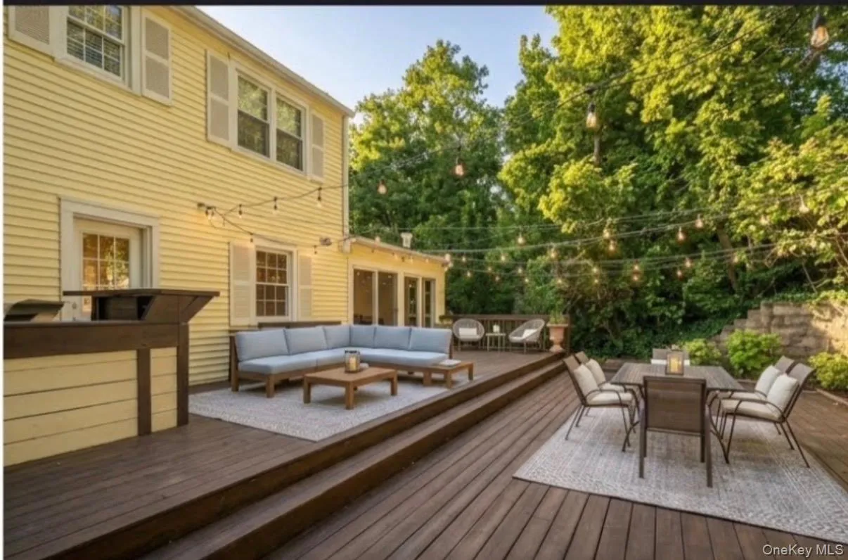 32 Dogwood Drive, Eastchester, NY, 5 Bedrooms Bedrooms, 12 Rooms Rooms,3 BathroomsBathrooms,Residential,For Rent,Dogwood,0,1052267 32 Dogwood Drive, Eastchester, NY, 5 Bedrooms Bedrooms, 12 Rooms Rooms,3 BathroomsBathrooms,Residential,For Rent,Dogwood,0,1052267