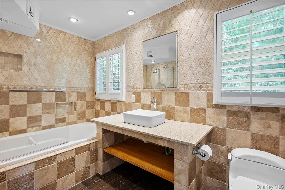 32 Dogwood Drive, Eastchester, NY, 5 Bedrooms Bedrooms, 12 Rooms Rooms,3 BathroomsBathrooms,Residential,For Rent,Dogwood,0,1052267 32 Dogwood Drive, Eastchester, NY, 5 Bedrooms Bedrooms, 12 Rooms Rooms,3 BathroomsBathrooms,Residential,For Rent,Dogwood,0,1052267