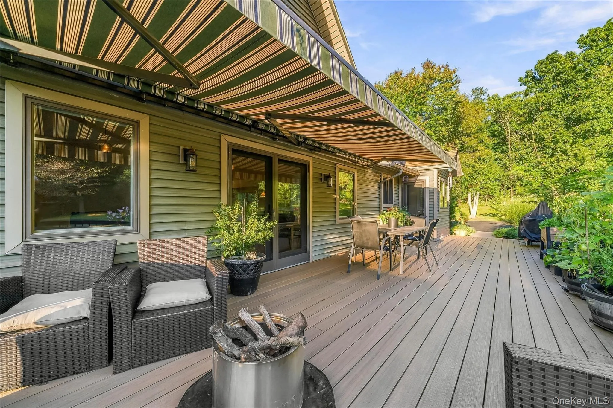 12 Whitefield Avenue, Warwick (town), NY, 3 Bedrooms Bedrooms, 10 Rooms Rooms,2 BathroomsBathrooms,Residential,For Rent,Whitefield,0,1052271 12 Whitefield Avenue, Warwick (town), NY, 3 Bedrooms Bedrooms, 10 Rooms Rooms,2 BathroomsBathrooms,Residential,For Rent,Whitefield,0,1052271