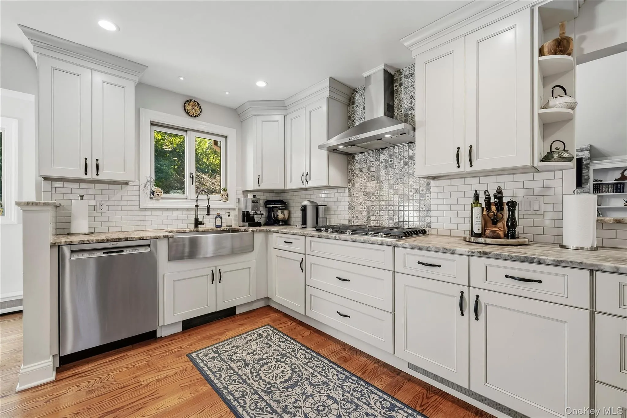 12 Whitefield Avenue, Warwick (town), NY, 3 Bedrooms Bedrooms, 10 Rooms Rooms,2 BathroomsBathrooms,Residential,For Rent,Whitefield,0,1052271 12 Whitefield Avenue, Warwick (town), NY, 3 Bedrooms Bedrooms, 10 Rooms Rooms,2 BathroomsBathrooms,Residential,For Rent,Whitefield,0,1052271