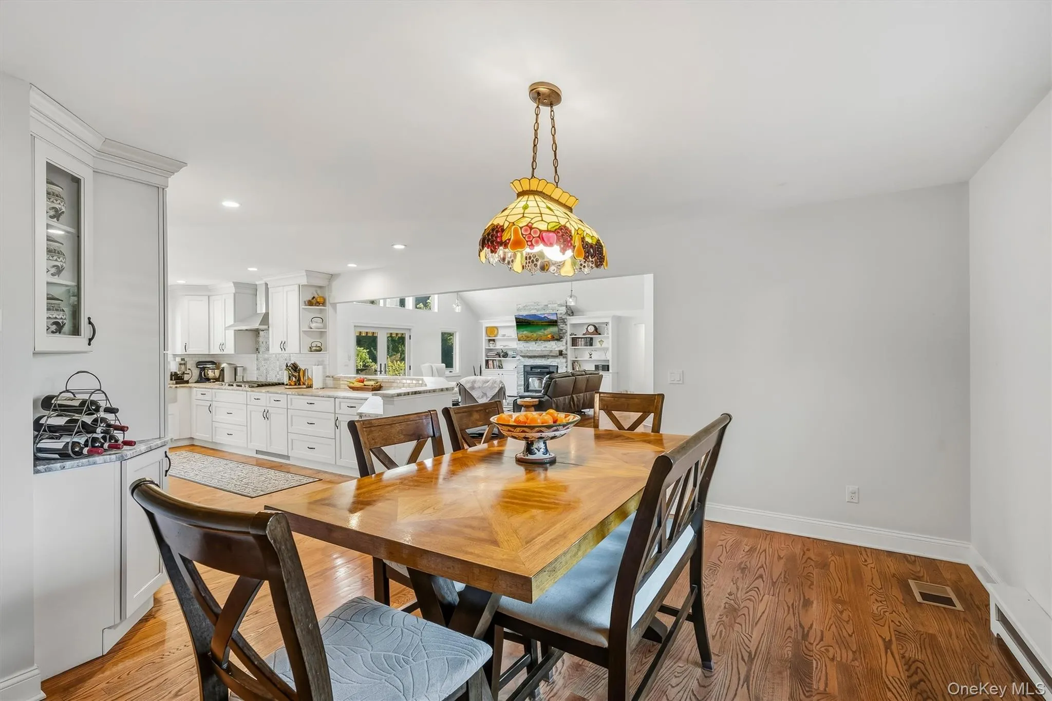 12 Whitefield Avenue, Warwick (town), NY, 3 Bedrooms Bedrooms, 10 Rooms Rooms,2 BathroomsBathrooms,Residential,For Rent,Whitefield,0,1052271 12 Whitefield Avenue, Warwick (town), NY, 3 Bedrooms Bedrooms, 10 Rooms Rooms,2 BathroomsBathrooms,Residential,For Rent,Whitefield,0,1052271