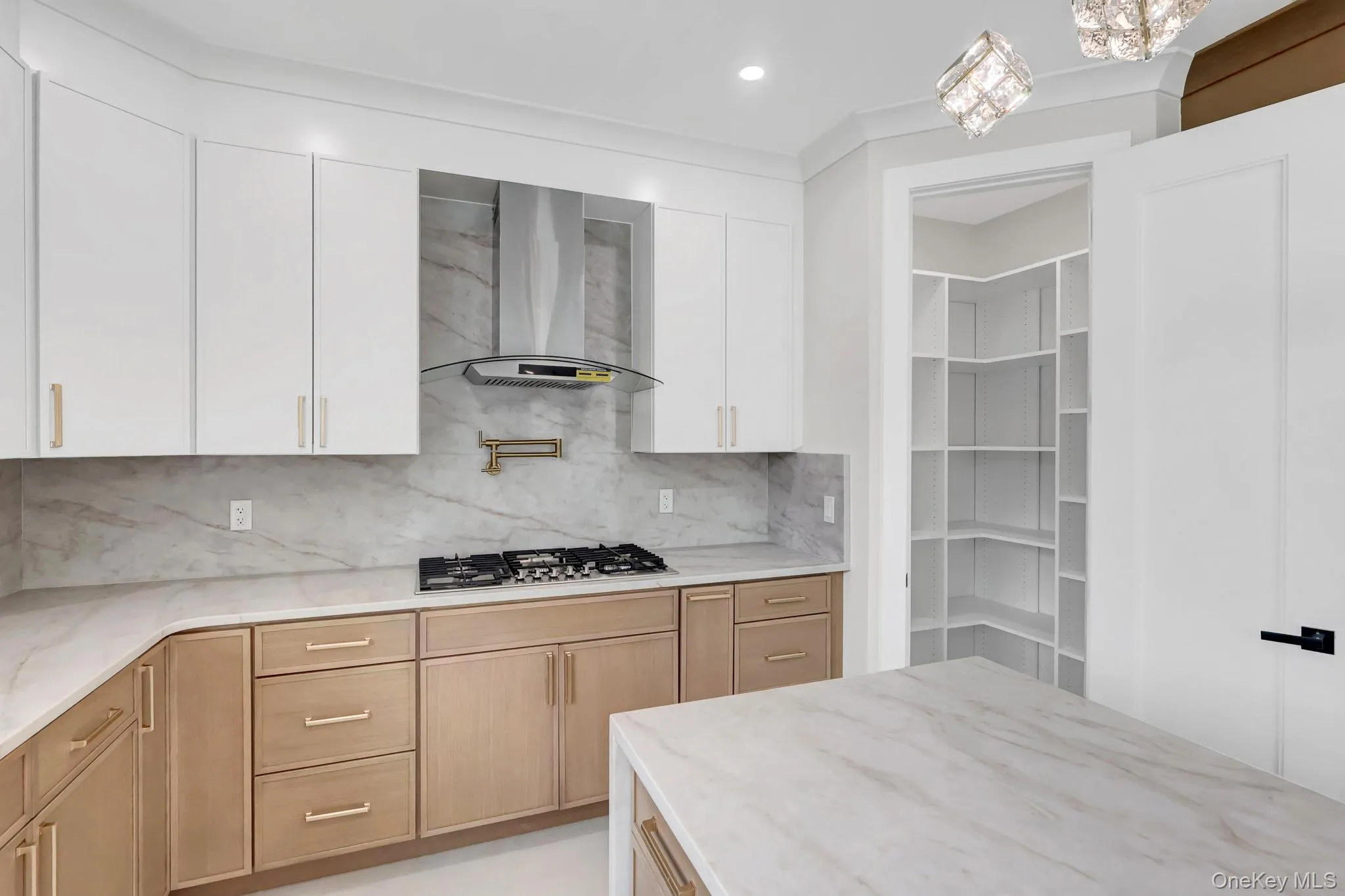 81 End Avenue, Oyster Bay, NY, 5 Bedrooms Bedrooms, 5 Rooms Rooms,4 BathroomsBathrooms,Residential,For Rent,End,0,1052273 81 End Avenue, Oyster Bay, NY, 5 Bedrooms Bedrooms, 5 Rooms Rooms,4 BathroomsBathrooms,Residential,For Rent,End,0,1052273