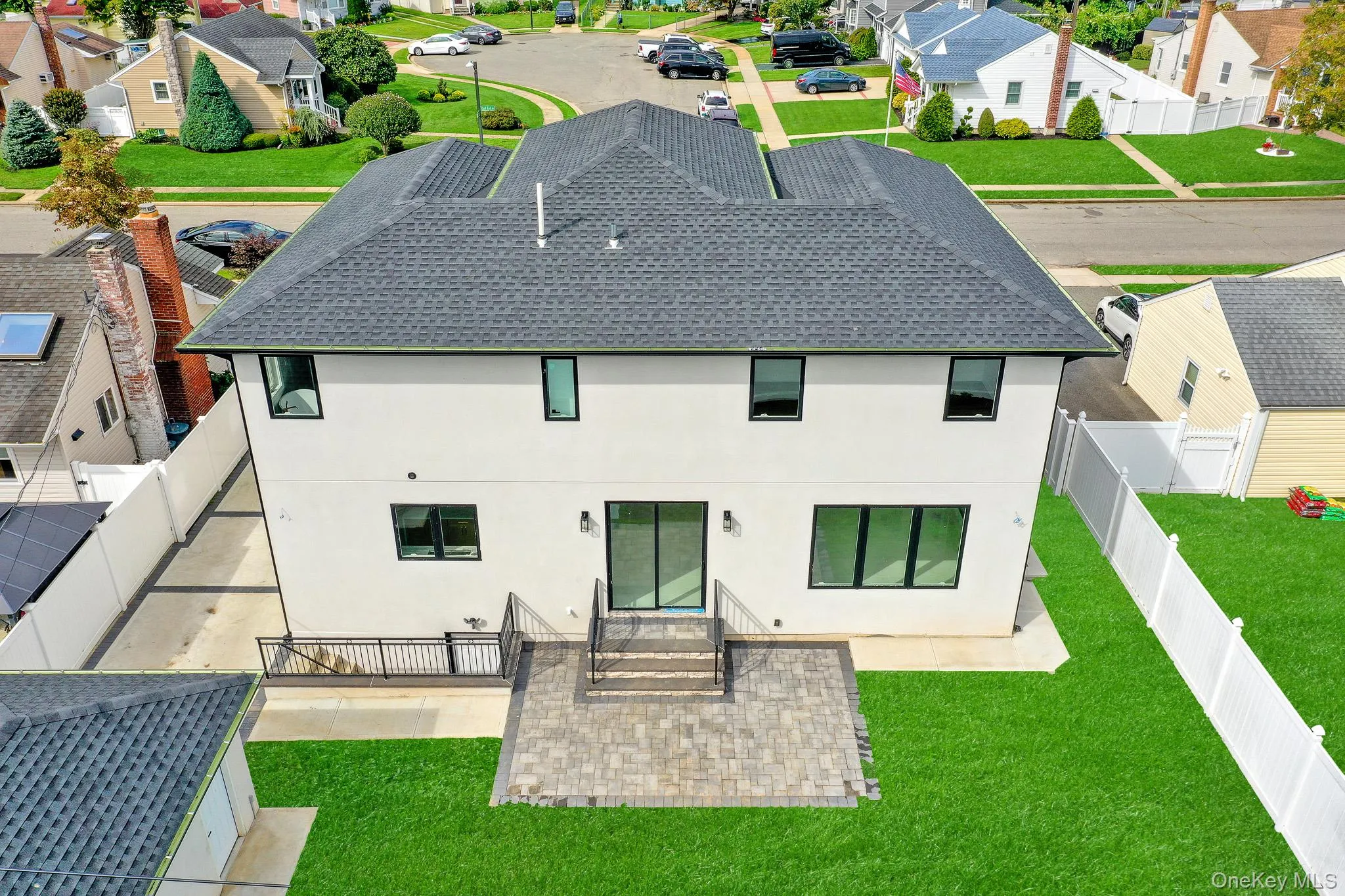 81 End Avenue, Oyster Bay, NY, 5 Bedrooms Bedrooms, 5 Rooms Rooms,4 BathroomsBathrooms,Residential,For Rent,End,0,1052273 81 End Avenue, Oyster Bay, NY, 5 Bedrooms Bedrooms, 5 Rooms Rooms,4 BathroomsBathrooms,Residential,For Rent,End,0,1052273