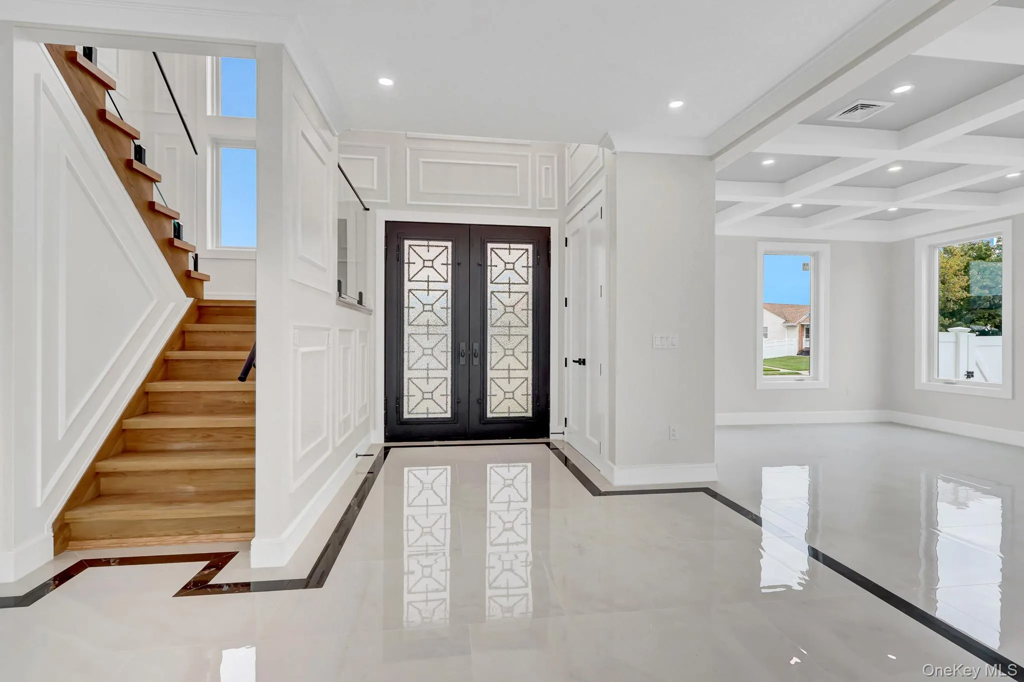 81 End Avenue, Oyster Bay, NY, 5 Bedrooms Bedrooms, 5 Rooms Rooms,4 BathroomsBathrooms,Residential,For Rent,End,0,1052273 81 End Avenue, Oyster Bay, NY, 5 Bedrooms Bedrooms, 5 Rooms Rooms,4 BathroomsBathrooms,Residential,For Rent,End,0,1052273