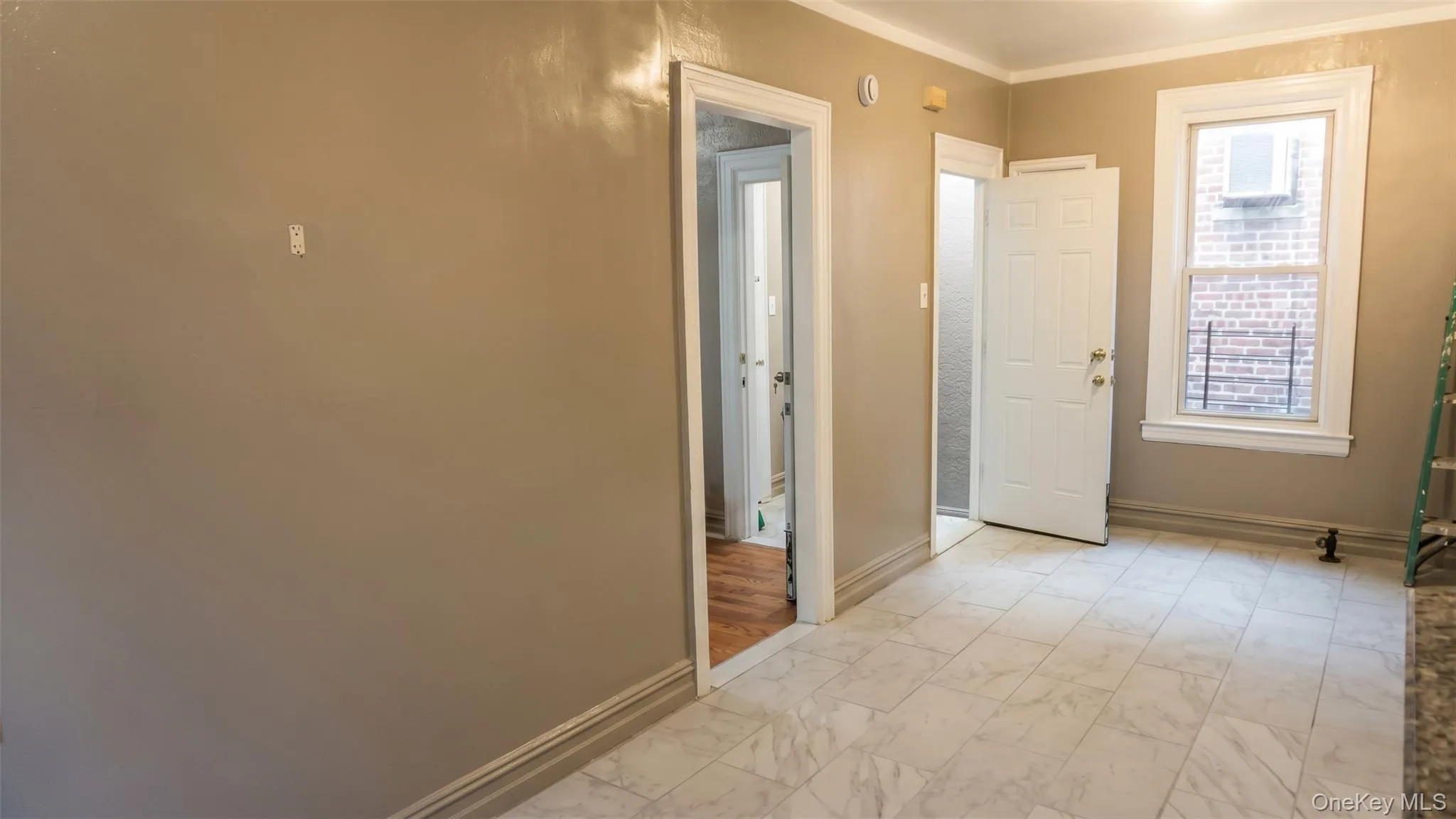 1983 Powell Avenue, New York, NY, 3 Bedroom Bedrooms, 4 Room Rooms,1 BathroomBathrooms,Residential Lease,For Rent,Powell,0,1052275 1983 Powell Avenue, New York, NY, 3 Bedroom Bedrooms, 4 Room Rooms,1 BathroomBathrooms,Residential Lease,For Rent,Powell,0,1052275