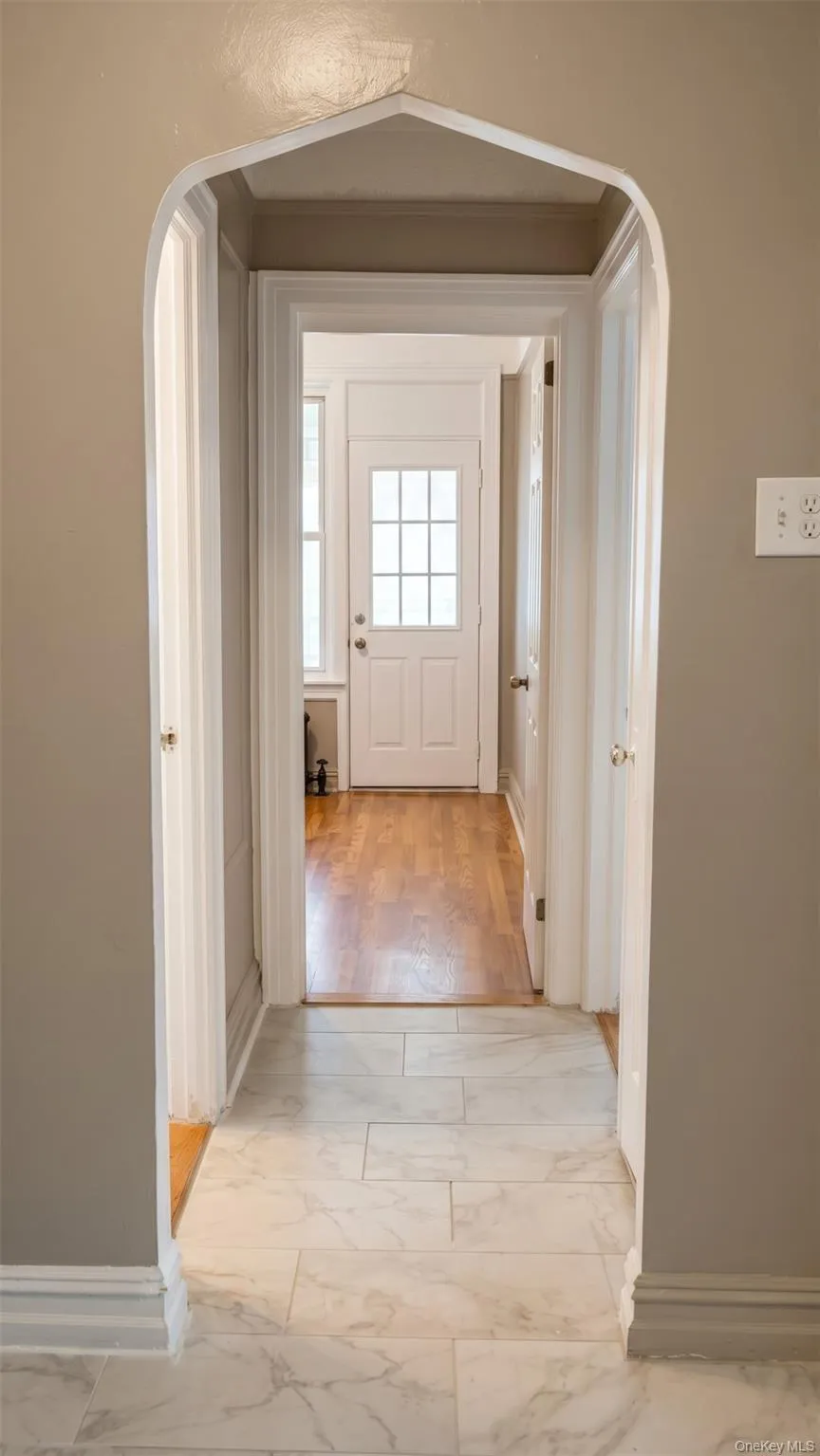 1983 Powell Avenue, New York, NY, 3 Bedroom Bedrooms, 4 Room Rooms,1 BathroomBathrooms,Residential Lease,For Rent,Powell,0,1052275 1983 Powell Avenue, New York, NY, 3 Bedroom Bedrooms, 4 Room Rooms,1 BathroomBathrooms,Residential Lease,For Rent,Powell,0,1052275