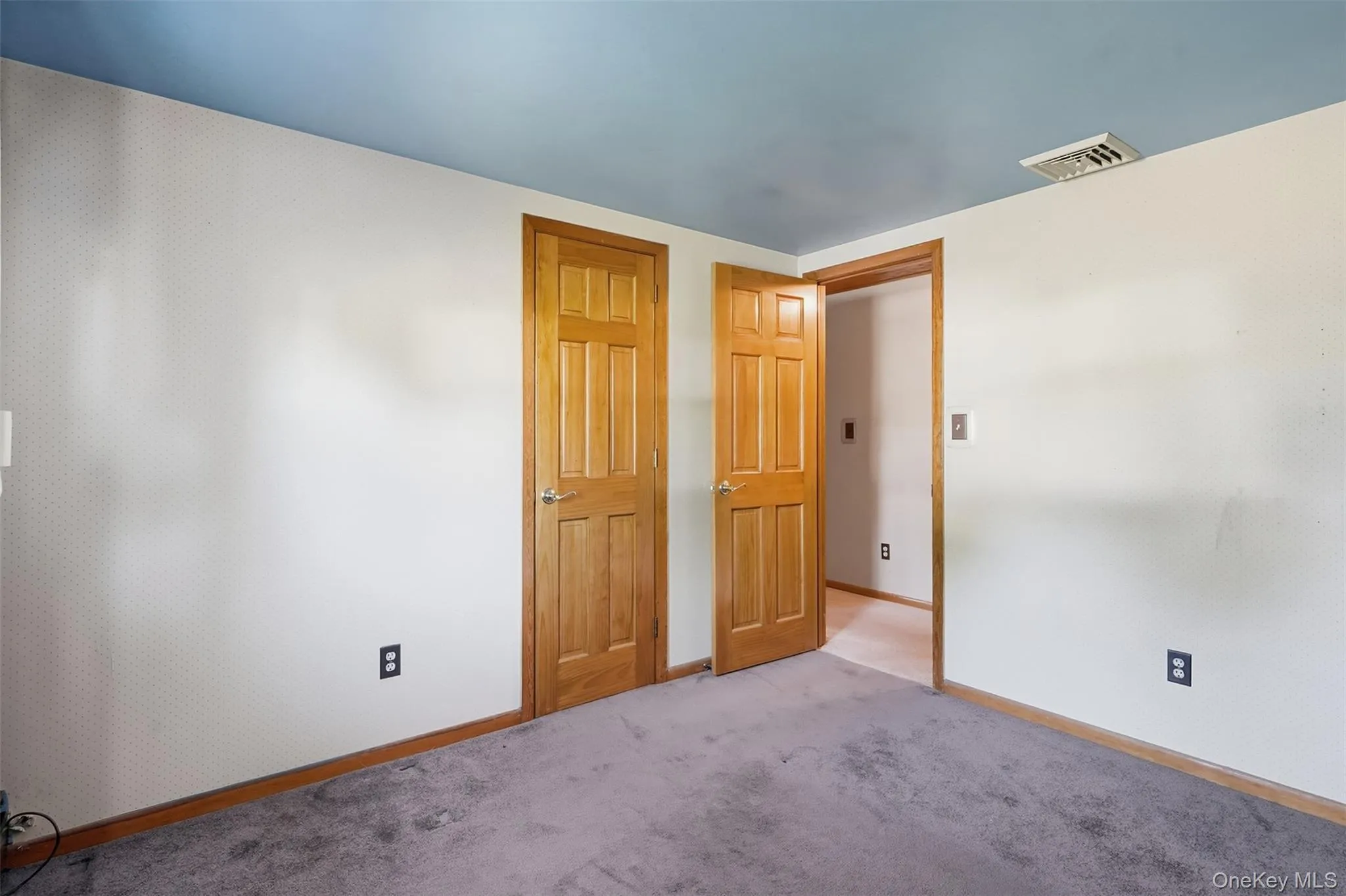14 Valewood Drive, New Windsor, NY, 3 Bedrooms Bedrooms, 7 Rooms Rooms,1 BathroomBathrooms,Residential,For Rent,Valewood,0,1052277 14 Valewood Drive, New Windsor, NY, 3 Bedrooms Bedrooms, 7 Rooms Rooms,1 BathroomBathrooms,Residential,For Rent,Valewood,0,1052277