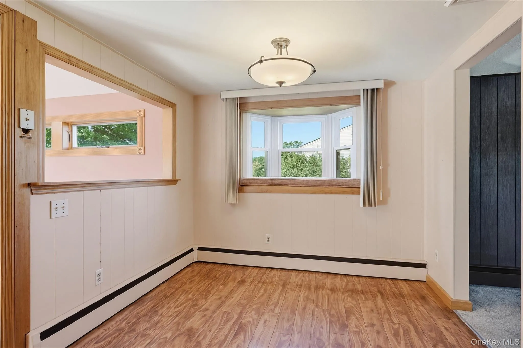 14 Valewood Drive, New Windsor, NY, 3 Bedrooms Bedrooms, 7 Rooms Rooms,1 BathroomBathrooms,Residential,For Rent,Valewood,0,1052277 14 Valewood Drive, New Windsor, NY, 3 Bedrooms Bedrooms, 7 Rooms Rooms,1 BathroomBathrooms,Residential,For Rent,Valewood,0,1052277