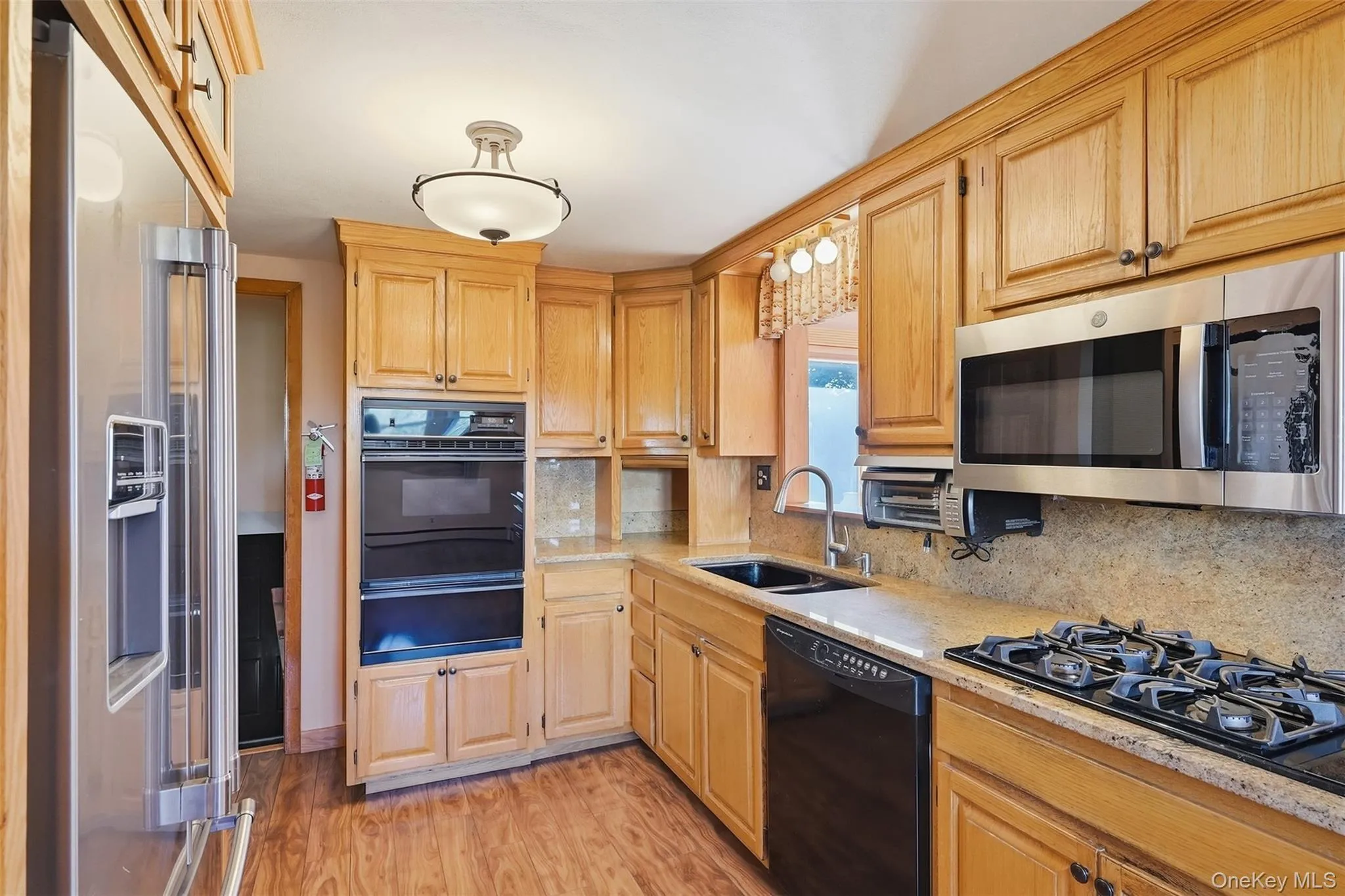 14 Valewood Drive, New Windsor, NY, 3 Bedrooms Bedrooms, 7 Rooms Rooms,1 BathroomBathrooms,Residential,For Rent,Valewood,0,1052277 14 Valewood Drive, New Windsor, NY, 3 Bedrooms Bedrooms, 7 Rooms Rooms,1 BathroomBathrooms,Residential,For Rent,Valewood,0,1052277