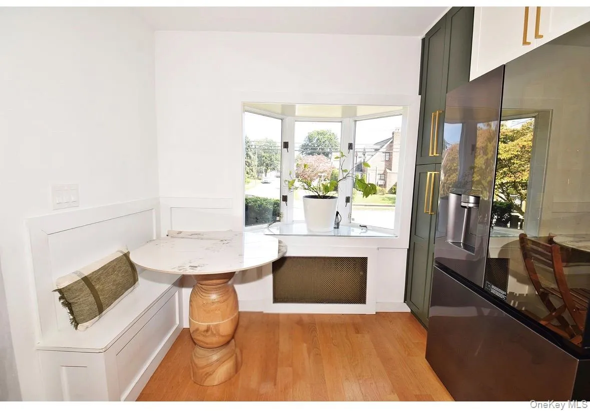 57 Scarcliffe Drive, Hempstead, NY, 4 Bedrooms Bedrooms, 10 Rooms Rooms,3 BathroomsBathrooms,Residential,For Rent,Scarcliffe,0,1052279 57 Scarcliffe Drive, Hempstead, NY, 4 Bedrooms Bedrooms, 10 Rooms Rooms,3 BathroomsBathrooms,Residential,For Rent,Scarcliffe,0,1052279