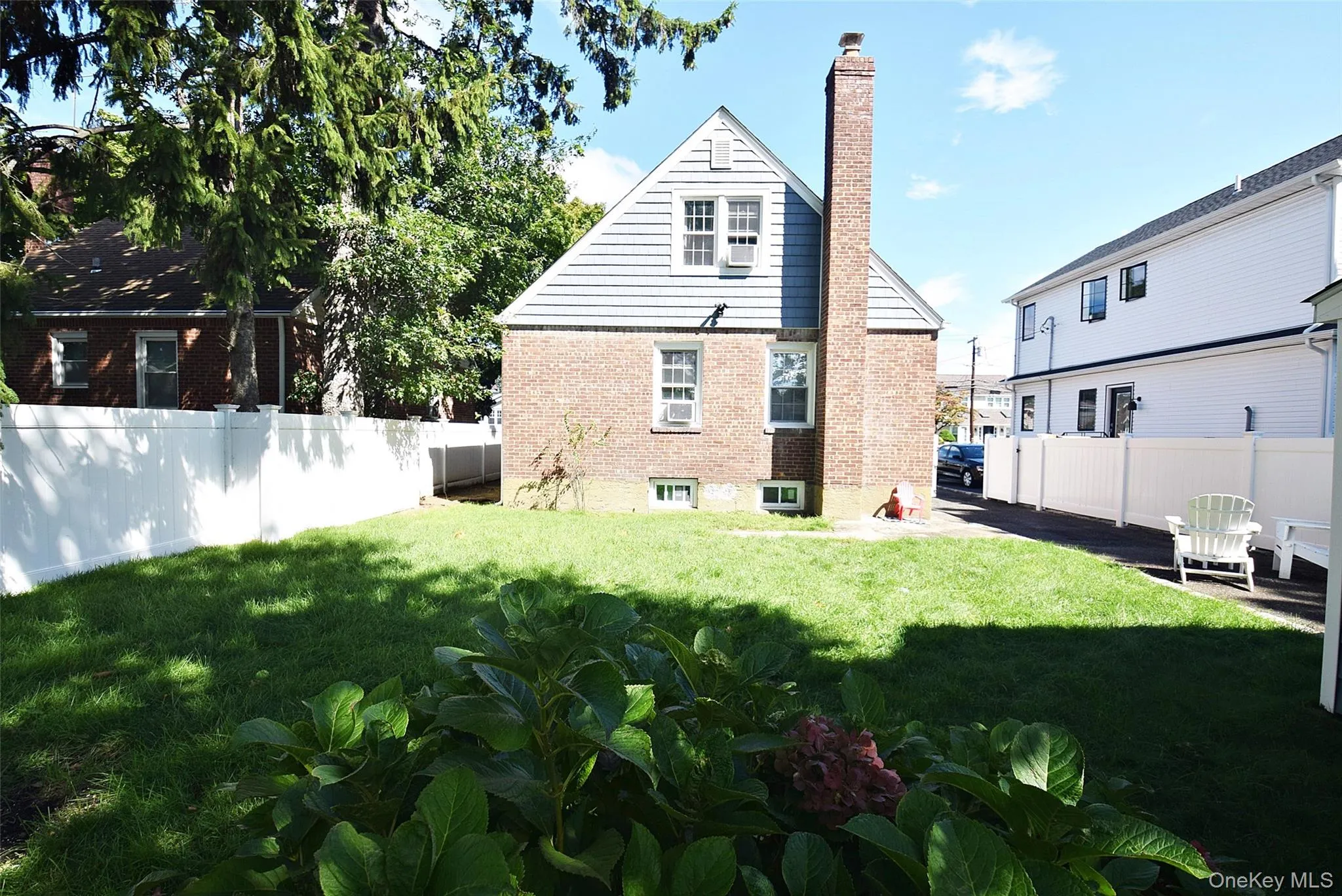 57 Scarcliffe Drive, Hempstead, NY, 4 Bedrooms Bedrooms, 10 Rooms Rooms,3 BathroomsBathrooms,Residential,For Rent,Scarcliffe,0,1052279 57 Scarcliffe Drive, Hempstead, NY, 4 Bedrooms Bedrooms, 10 Rooms Rooms,3 BathroomsBathrooms,Residential,For Rent,Scarcliffe,0,1052279