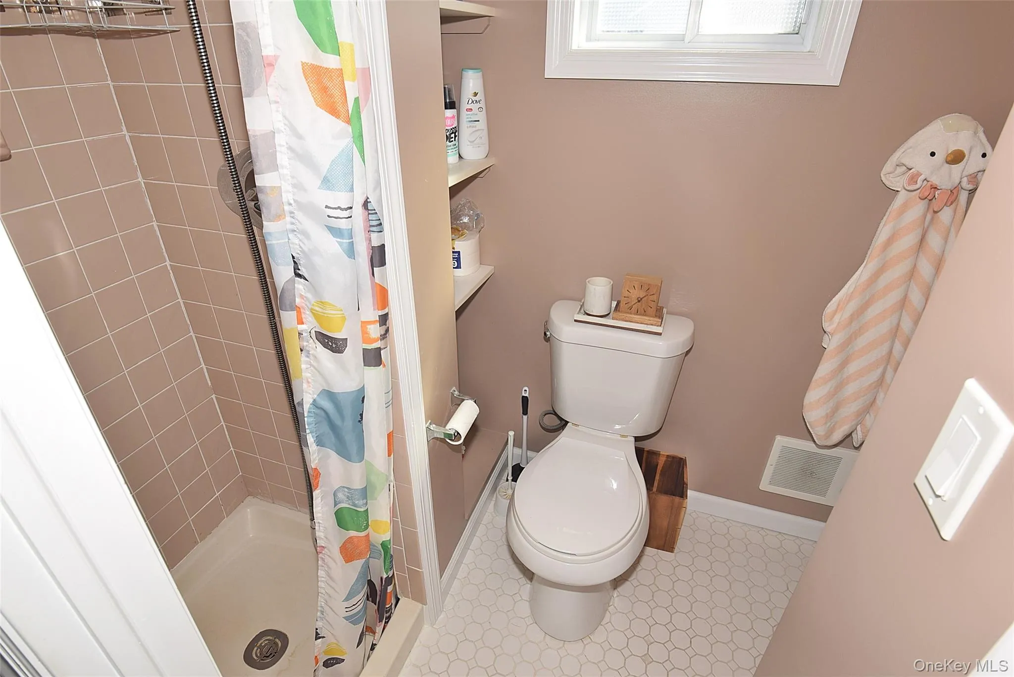 57 Scarcliffe Drive, Hempstead, NY, 4 Bedrooms Bedrooms, 10 Rooms Rooms,3 BathroomsBathrooms,Residential,For Rent,Scarcliffe,0,1052279 57 Scarcliffe Drive, Hempstead, NY, 4 Bedrooms Bedrooms, 10 Rooms Rooms,3 BathroomsBathrooms,Residential,For Rent,Scarcliffe,0,1052279