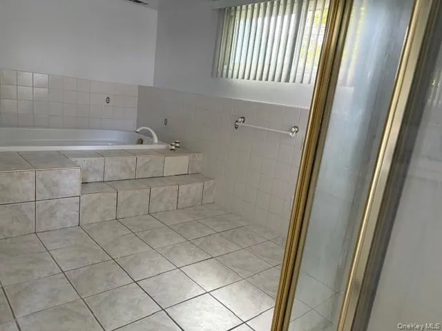 43 Newtown Avenue, Brookhaven, NY, 4 Bedroom Bedrooms, 9 Room Rooms,2 BathroomBathrooms,Residential Lease,For Rent,Newtown,0,1052281 43 Newtown Avenue, Brookhaven, NY, 4 Bedroom Bedrooms, 9 Room Rooms,2 BathroomBathrooms,Residential Lease,For Rent,Newtown,0,1052281