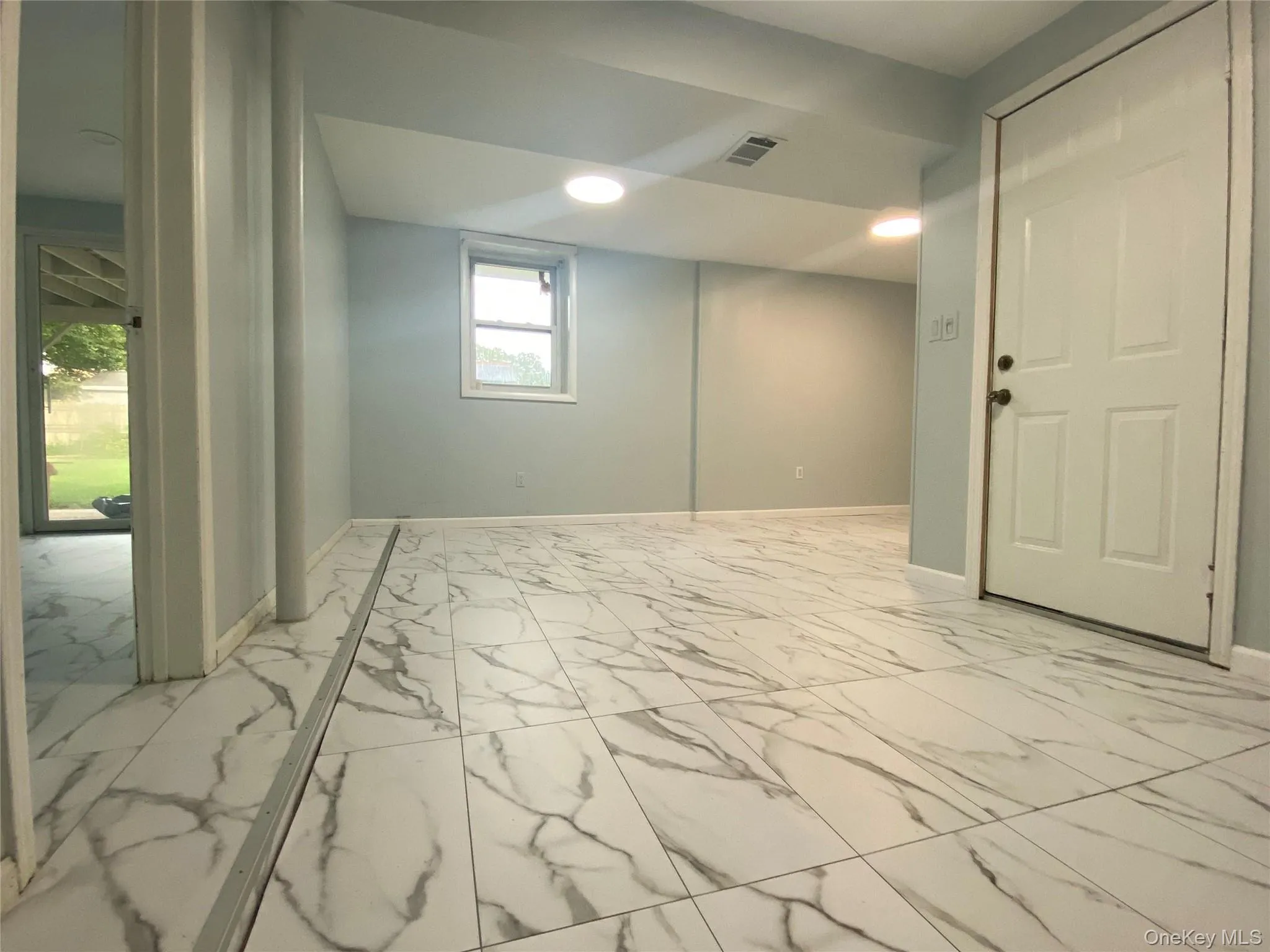 43 Newtown Avenue, Brookhaven, NY, 4 Bedroom Bedrooms, 9 Room Rooms,2 BathroomBathrooms,Residential Lease,For Rent,Newtown,0,1052281 43 Newtown Avenue, Brookhaven, NY, 4 Bedroom Bedrooms, 9 Room Rooms,2 BathroomBathrooms,Residential Lease,For Rent,Newtown,0,1052281
