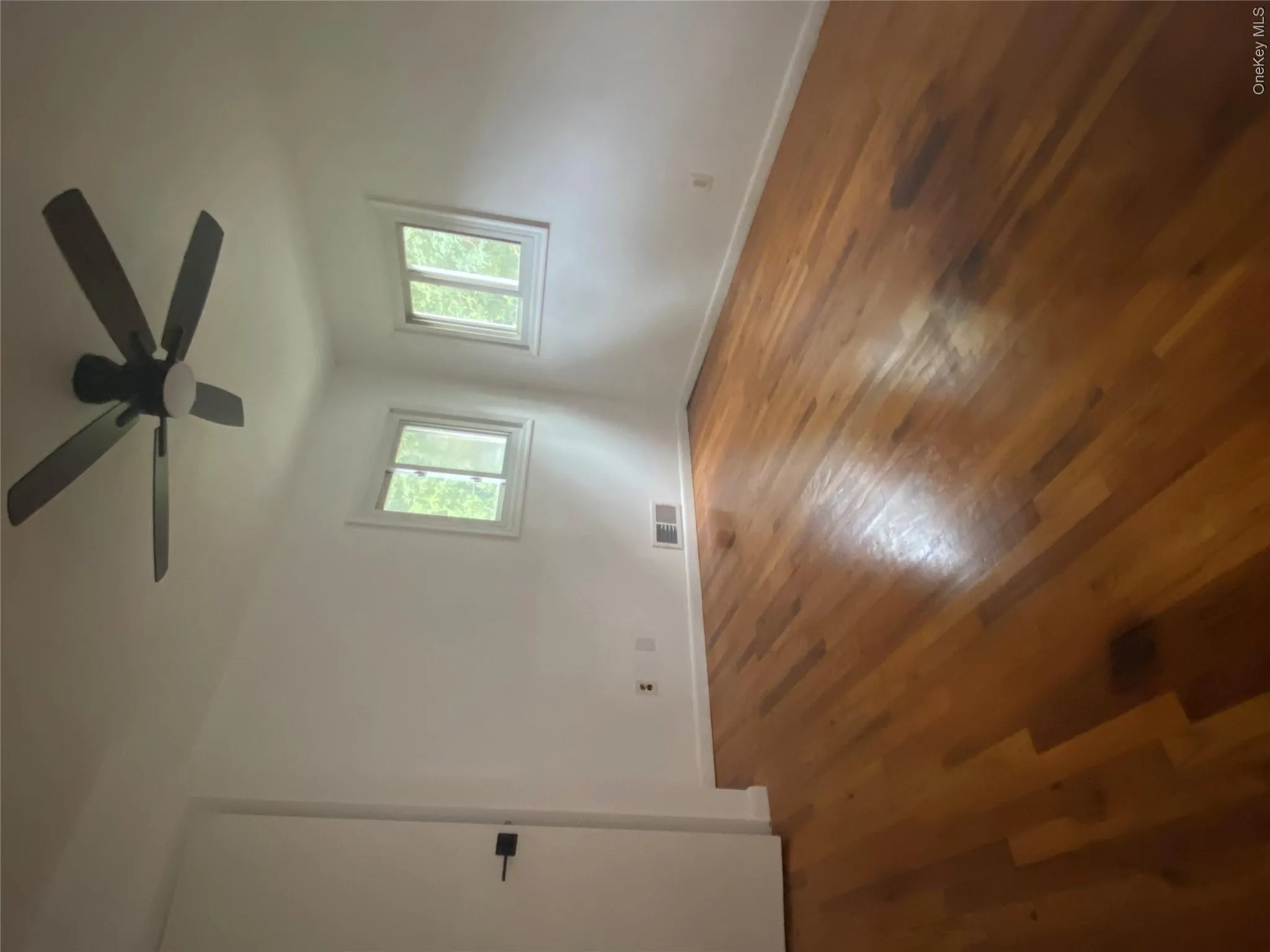 43 Newtown Avenue, Brookhaven, NY, 4 Bedroom Bedrooms, 9 Room Rooms,2 BathroomBathrooms,Residential Lease,For Rent,Newtown,0,1052281 43 Newtown Avenue, Brookhaven, NY, 4 Bedroom Bedrooms, 9 Room Rooms,2 BathroomBathrooms,Residential Lease,For Rent,Newtown,0,1052281