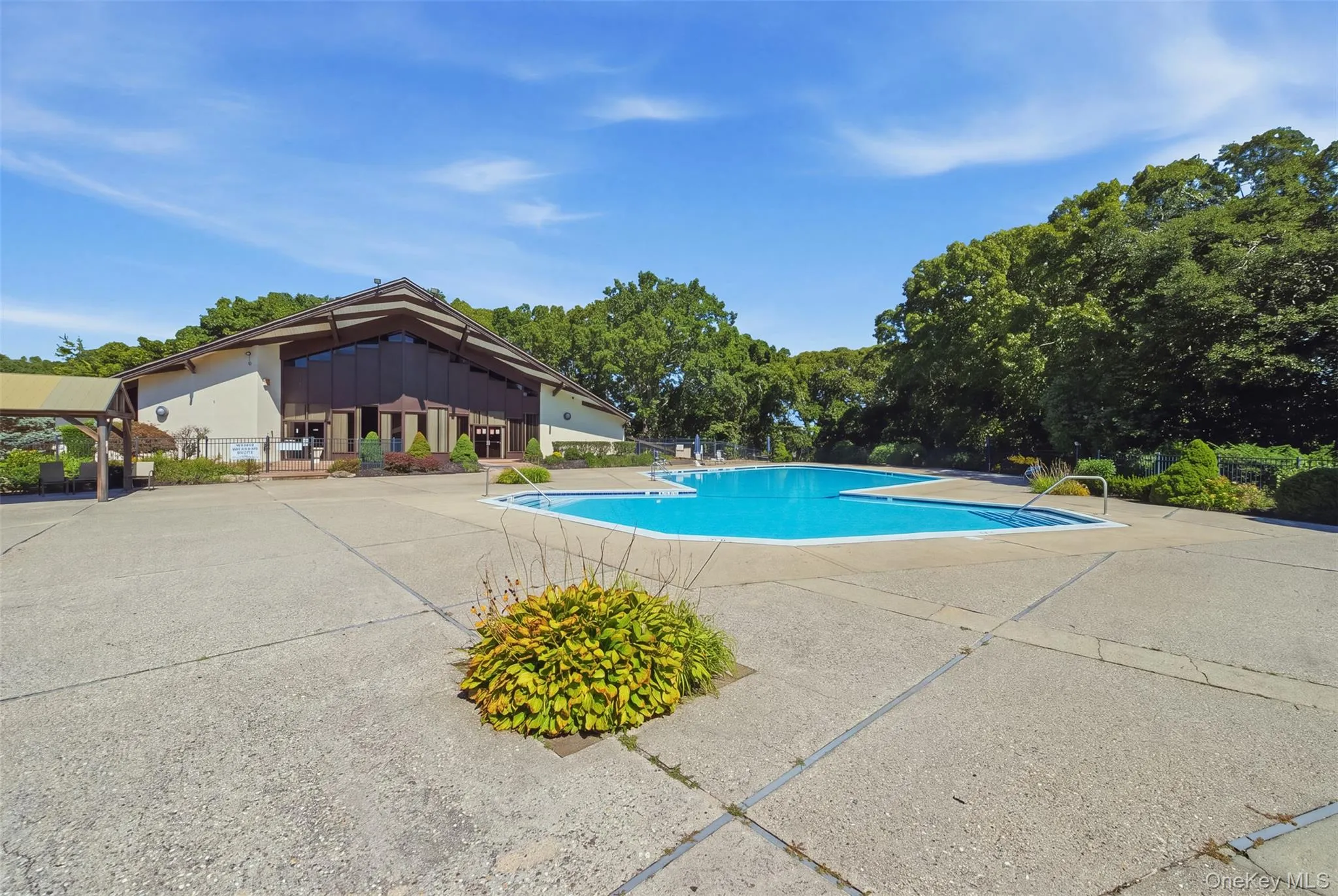 11 Juniper Court, Brookhaven, NY, 1 Bedroom Bedrooms, 4 Rooms Rooms,1 BathroomBathrooms,Residential,For Rent,Juniper,0,1052283 11 Juniper Court, Brookhaven, NY, 1 Bedroom Bedrooms, 4 Rooms Rooms,1 BathroomBathrooms,Residential,For Rent,Juniper,0,1052283