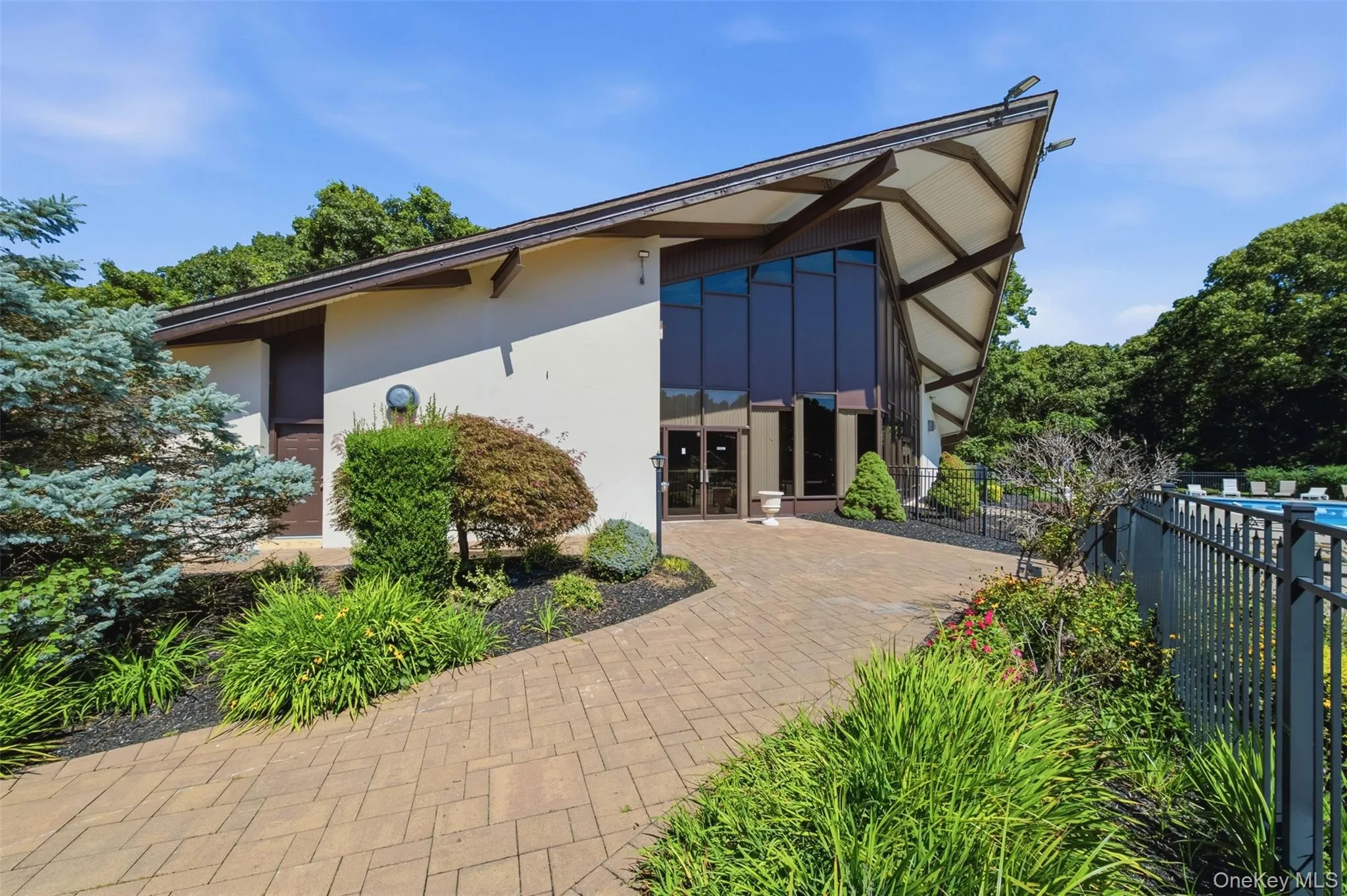 11 Juniper Court, Brookhaven, NY, 1 Bedroom Bedrooms, 4 Rooms Rooms,1 BathroomBathrooms,Residential,For Rent,Juniper,0,1052283 11 Juniper Court, Brookhaven, NY, 1 Bedroom Bedrooms, 4 Rooms Rooms,1 BathroomBathrooms,Residential,For Rent,Juniper,0,1052283