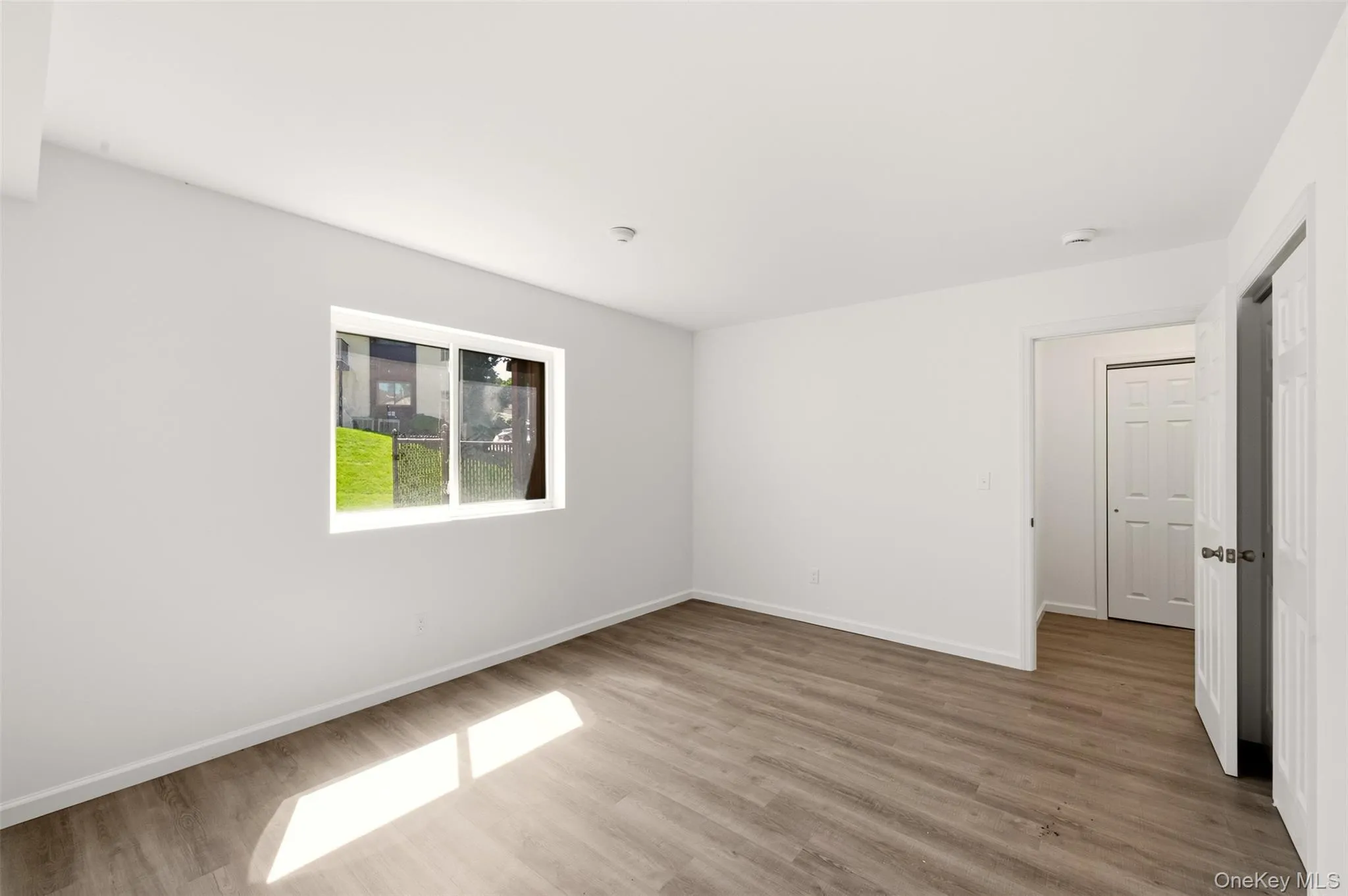 11 Juniper Court, Brookhaven, NY, 1 Bedroom Bedrooms, 4 Rooms Rooms,1 BathroomBathrooms,Residential,For Rent,Juniper,0,1052283 11 Juniper Court, Brookhaven, NY, 1 Bedroom Bedrooms, 4 Rooms Rooms,1 BathroomBathrooms,Residential,For Rent,Juniper,0,1052283