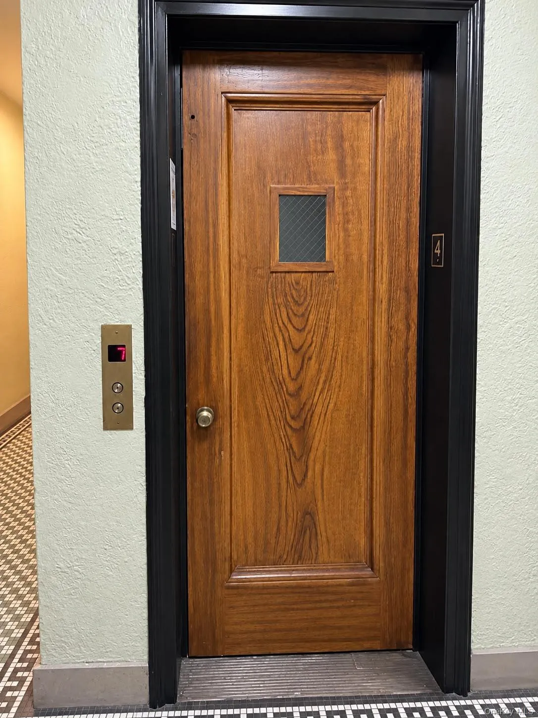 40 Birch Street, Mount Vernon, NY, 2 Bedrooms Bedrooms, 4 Rooms Rooms,1 BathroomBathrooms,Residential,For Rent,Birch,0,1052288 40 Birch Street, Mount Vernon, NY, 2 Bedrooms Bedrooms, 4 Rooms Rooms,1 BathroomBathrooms,Residential,For Rent,Birch,0,1052288