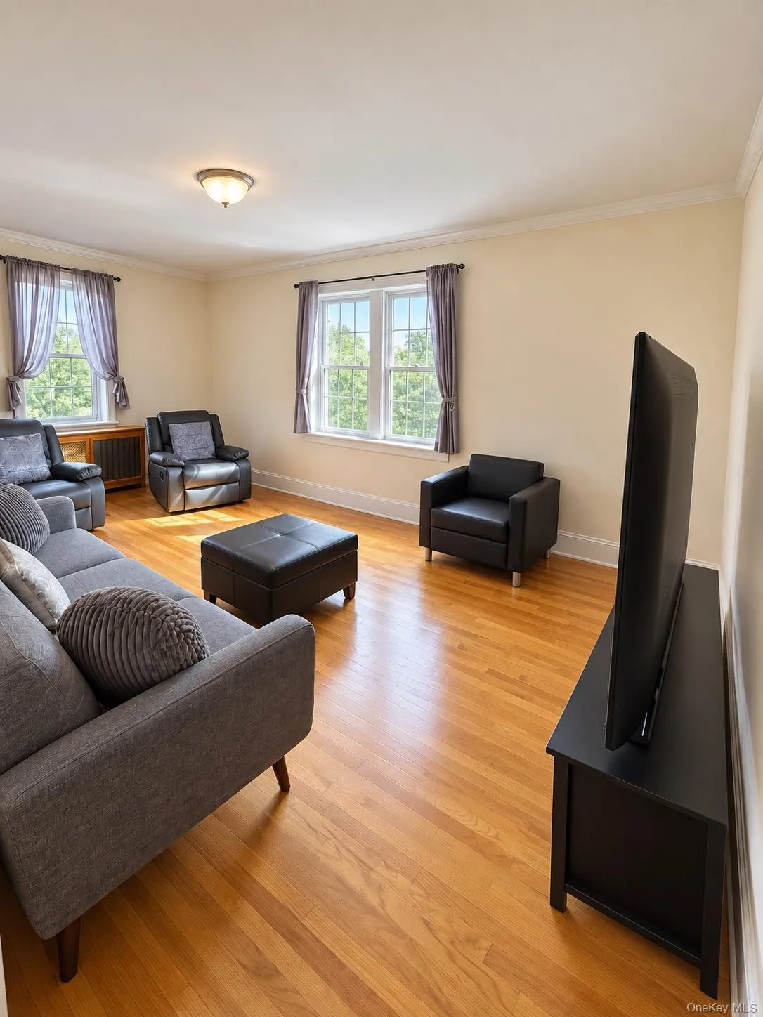 40 Birch Street, Mount Vernon, NY, 2 Bedrooms Bedrooms, 4 Rooms Rooms,1 BathroomBathrooms,Residential,For Rent,Birch,0,1052288 40 Birch Street, Mount Vernon, NY, 2 Bedrooms Bedrooms, 4 Rooms Rooms,1 BathroomBathrooms,Residential,For Rent,Birch,0,1052288