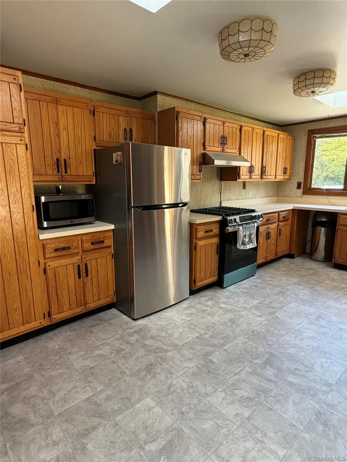1 Beaver Street, Brookhaven, NY, 3 Bedrooms Bedrooms, 6 Rooms Rooms,2 BathroomsBathrooms,Residential,For Rent,Beaver,0,1052289 1 Beaver Street, Brookhaven, NY, 3 Bedrooms Bedrooms, 6 Rooms Rooms,2 BathroomsBathrooms,Residential,For Rent,Beaver,0,1052289