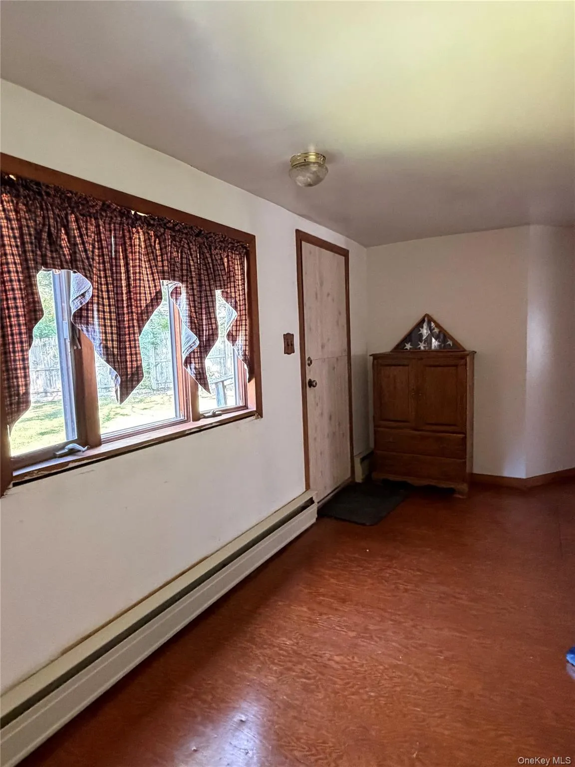 1 Beaver Street, Brookhaven, NY, 3 Bedrooms Bedrooms, 6 Rooms Rooms,2 BathroomsBathrooms,Residential,For Rent,Beaver,0,1052289 1 Beaver Street, Brookhaven, NY, 3 Bedrooms Bedrooms, 6 Rooms Rooms,2 BathroomsBathrooms,Residential,For Rent,Beaver,0,1052289