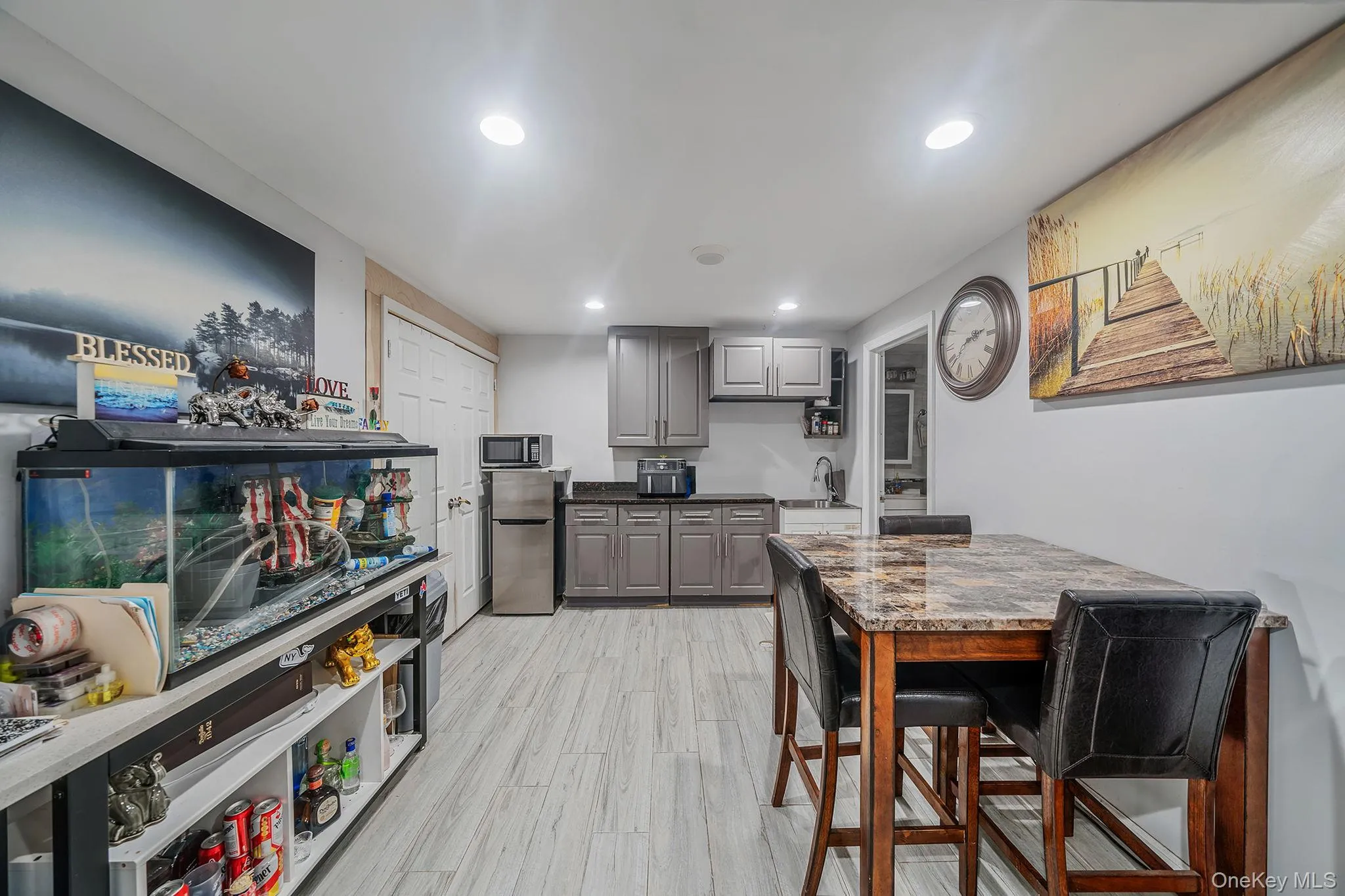 6 Denmark Court, Huntington, NY, 6 Bedrooms Bedrooms, 12 Rooms Rooms,6 BathroomsBathrooms,Residential,For Rent,Denmark,0,1052291 6 Denmark Court, Huntington, NY, 6 Bedrooms Bedrooms, 12 Rooms Rooms,6 BathroomsBathrooms,Residential,For Rent,Denmark,0,1052291